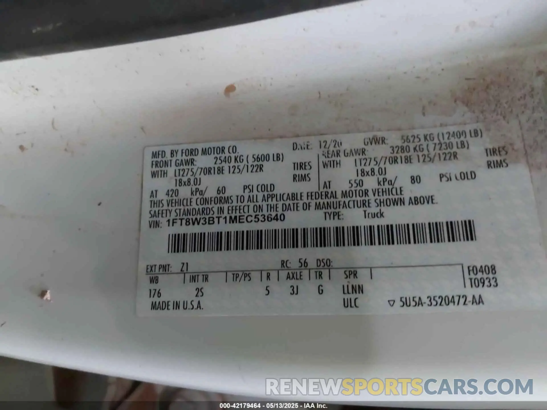 8 Photograph of a damaged car 1FT8W3BT1MEC53640 FORD F-350 2021