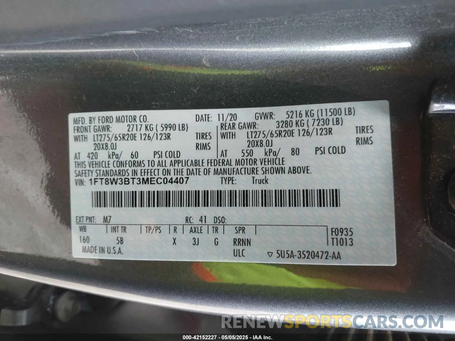 8 Photograph of a damaged car 1FT8W3BT3MEC04407 FORD F-350 2021