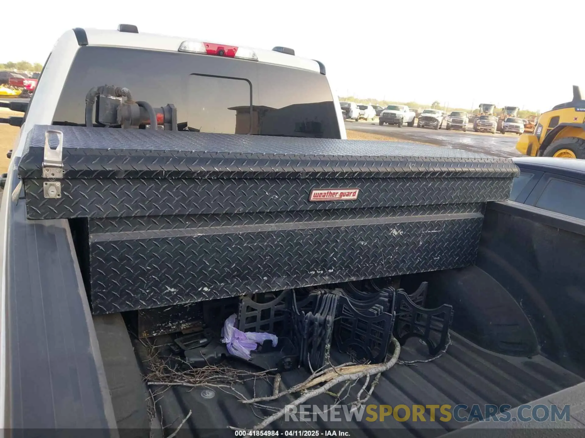 6 Photograph of a damaged car 1FT8W3BT3MEC30957 FORD F-350 2021