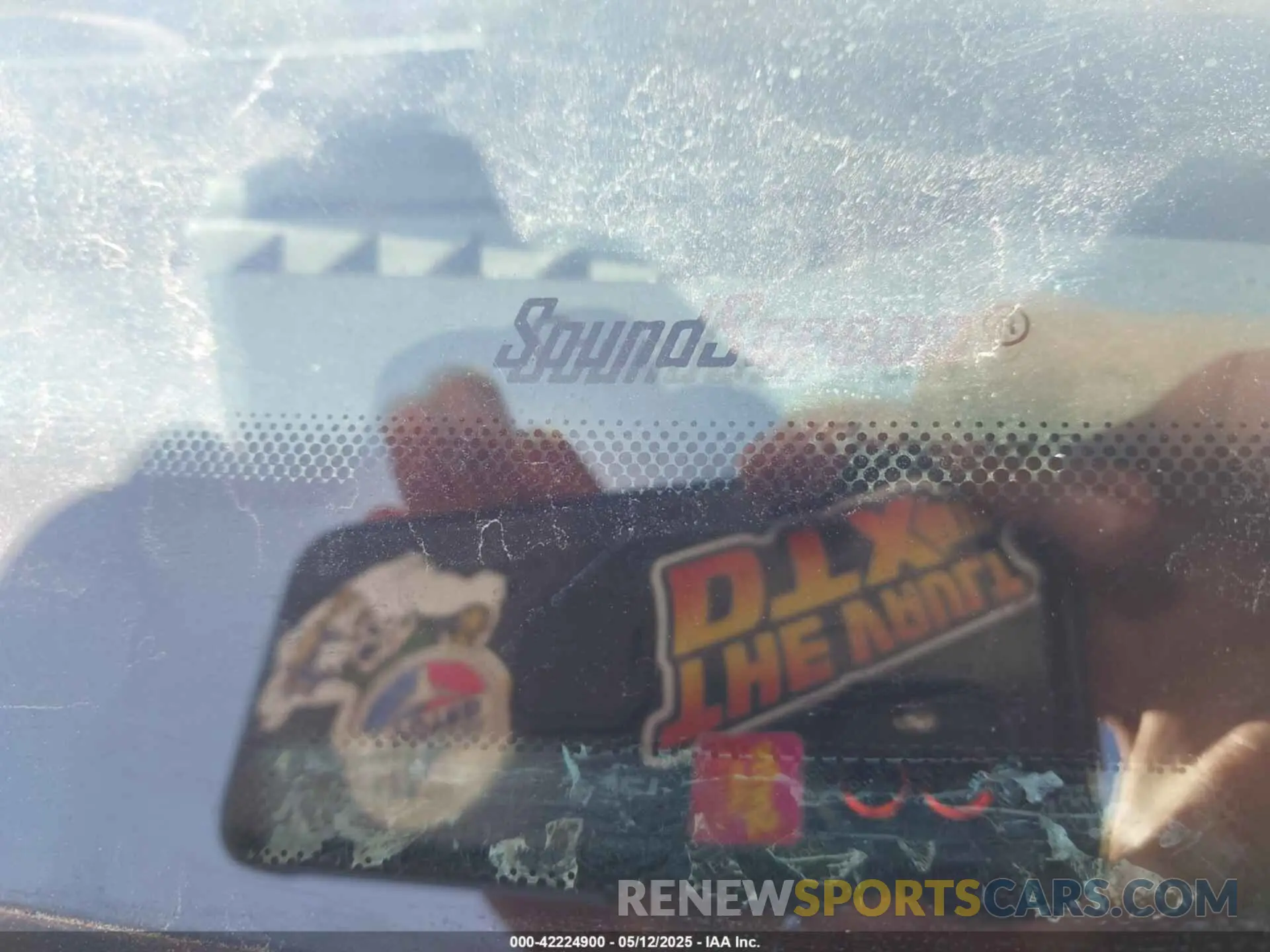 11 Photograph of a damaged car 1FT8W3BT3MEE14263 FORD F-350 2021