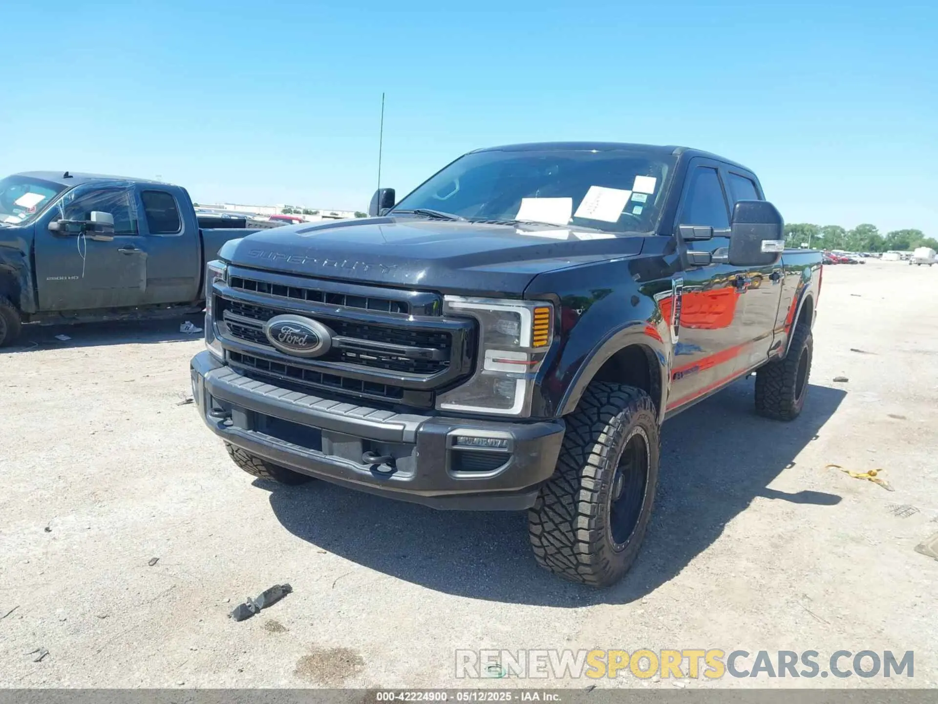 2 Photograph of a damaged car 1FT8W3BT3MEE14263 FORD F-350 2021