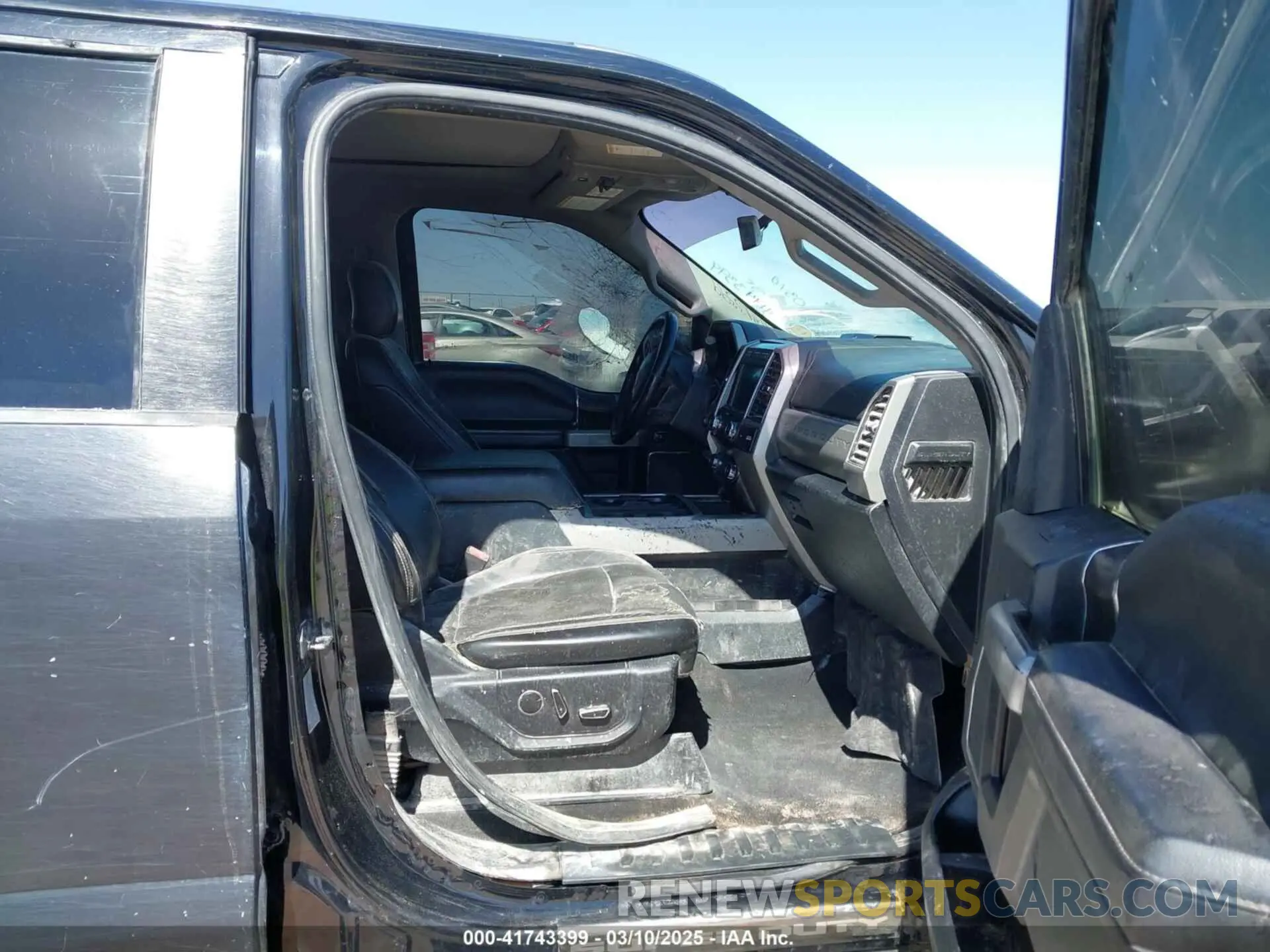7 Photograph of a damaged car 1FT8W3BTXMEC53636 FORD F-350 2021