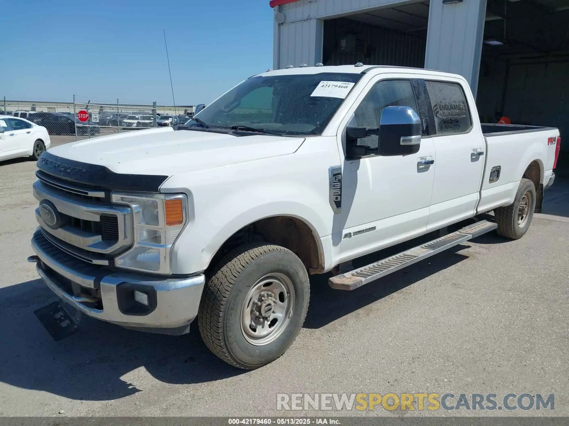 2 Photograph of a damaged car 1FT8W3BTXMEC60411 FORD F-350 2021