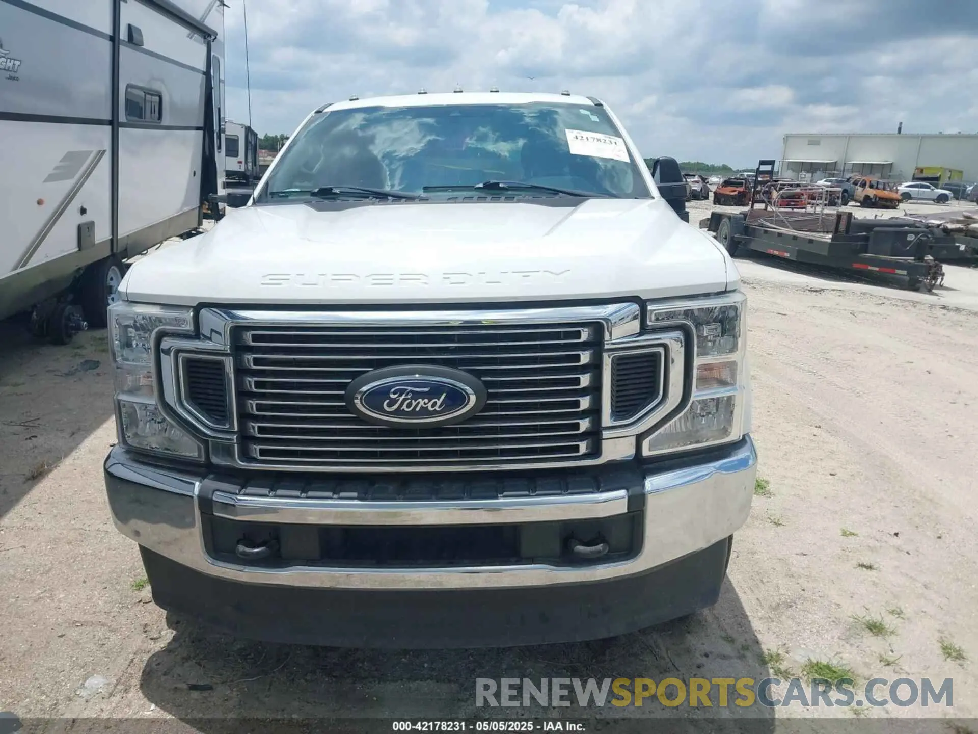 12 Photograph of a damaged car 1FT8W3DT5MED03260 FORD F-350 2021