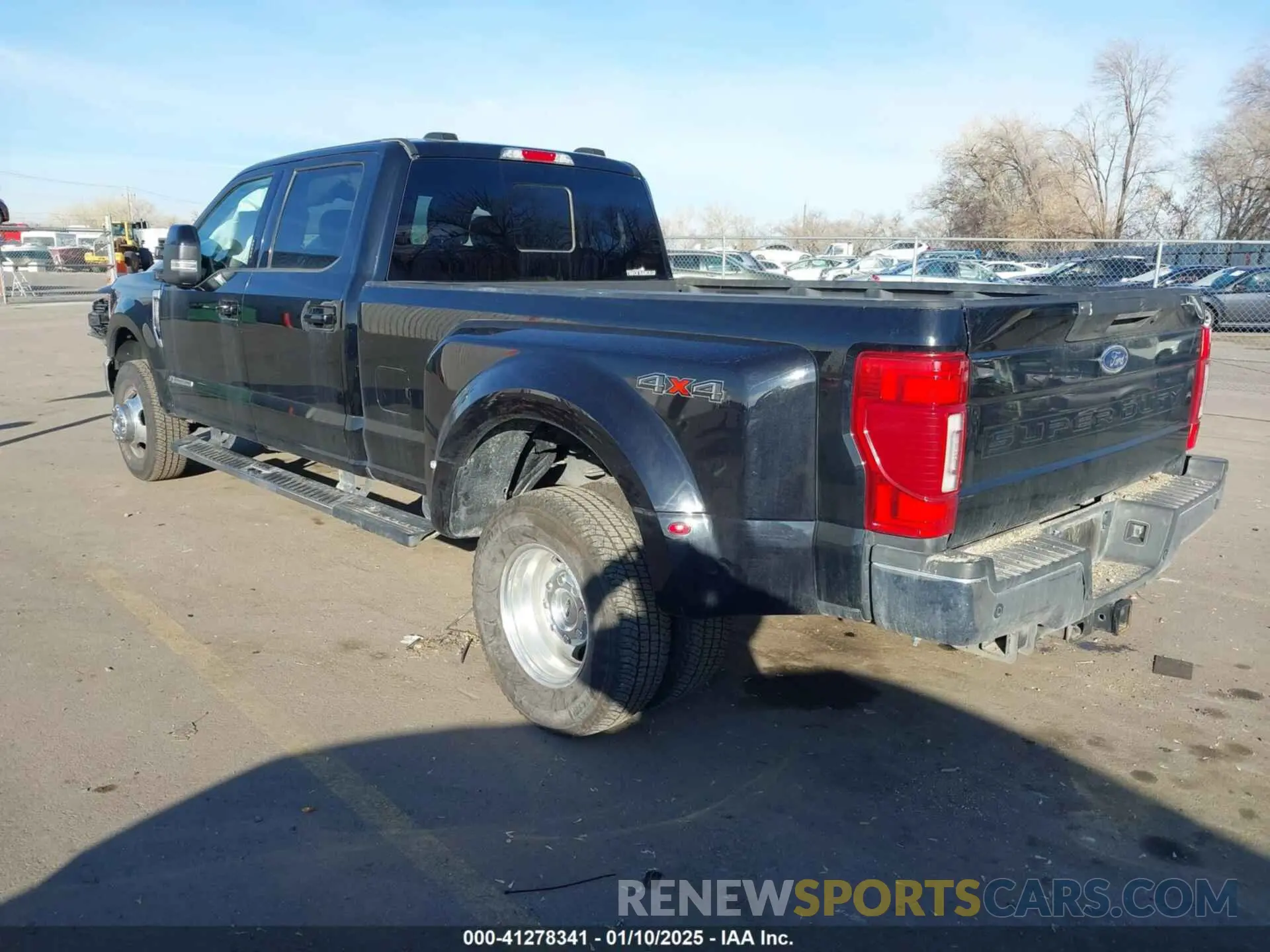 3 Photograph of a damaged car 1FT8W3DT9MEC95731 FORD F-350 2021