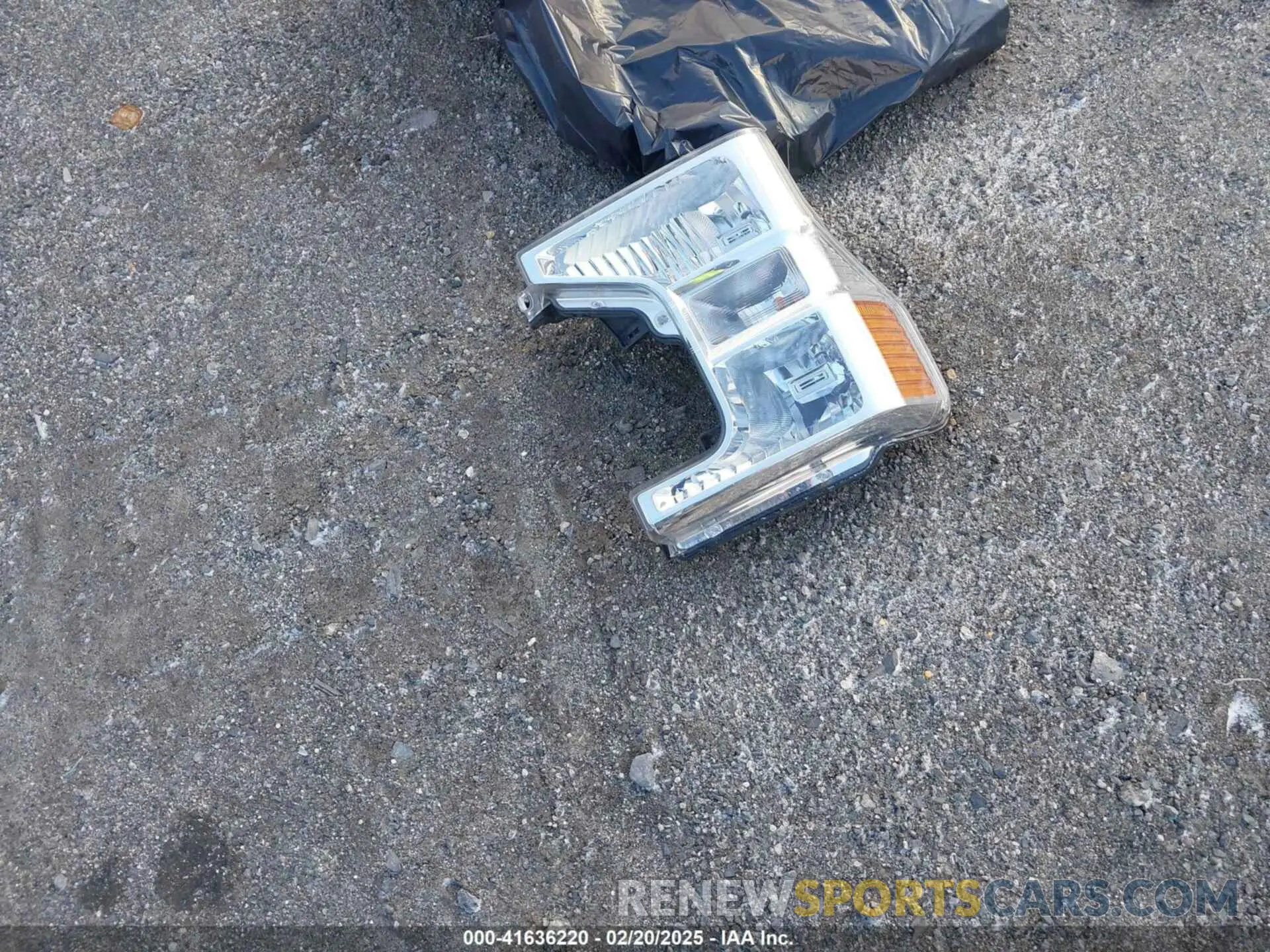 12 Photograph of a damaged car 1FT8X3BT7MEC86834 FORD F-350 2021