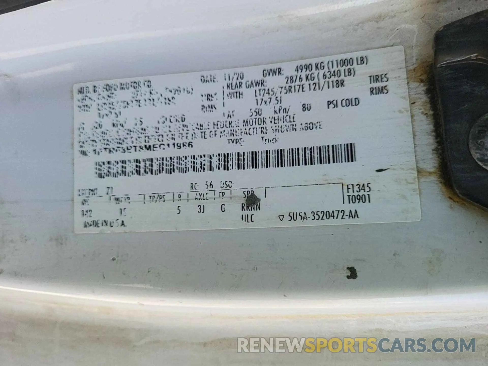16 Photograph of a damaged car 1FTRF3BT8MEC11986 FORD F-350 2021