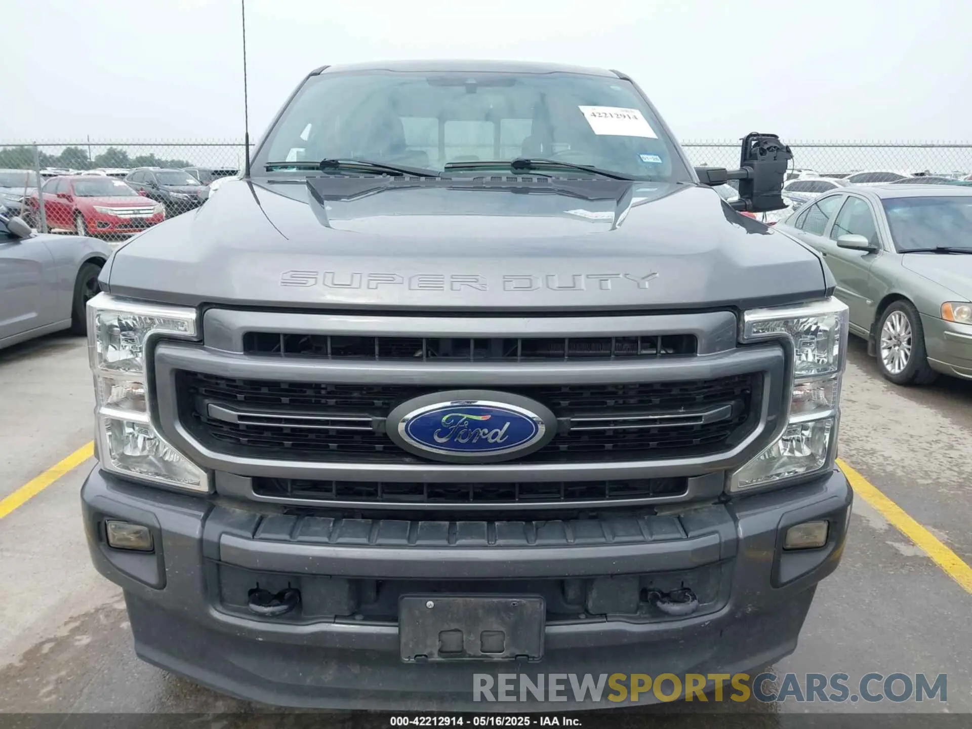 15 Photograph of a damaged car 1FT8W3BN2NEC25025 FORD F-350 2022