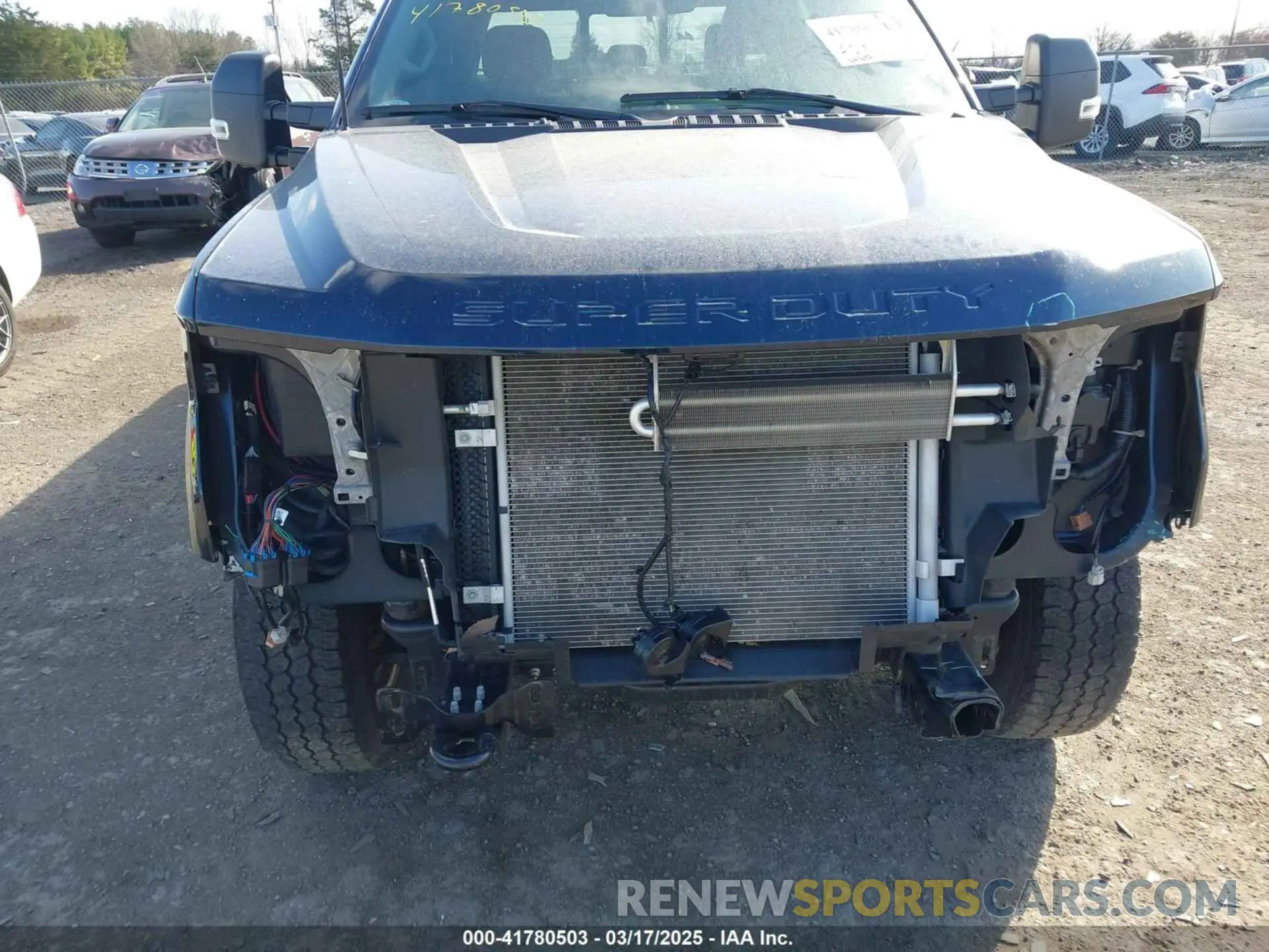 11 Photograph of a damaged car 1FT8W3BN8NEE33491 FORD F-350 2022