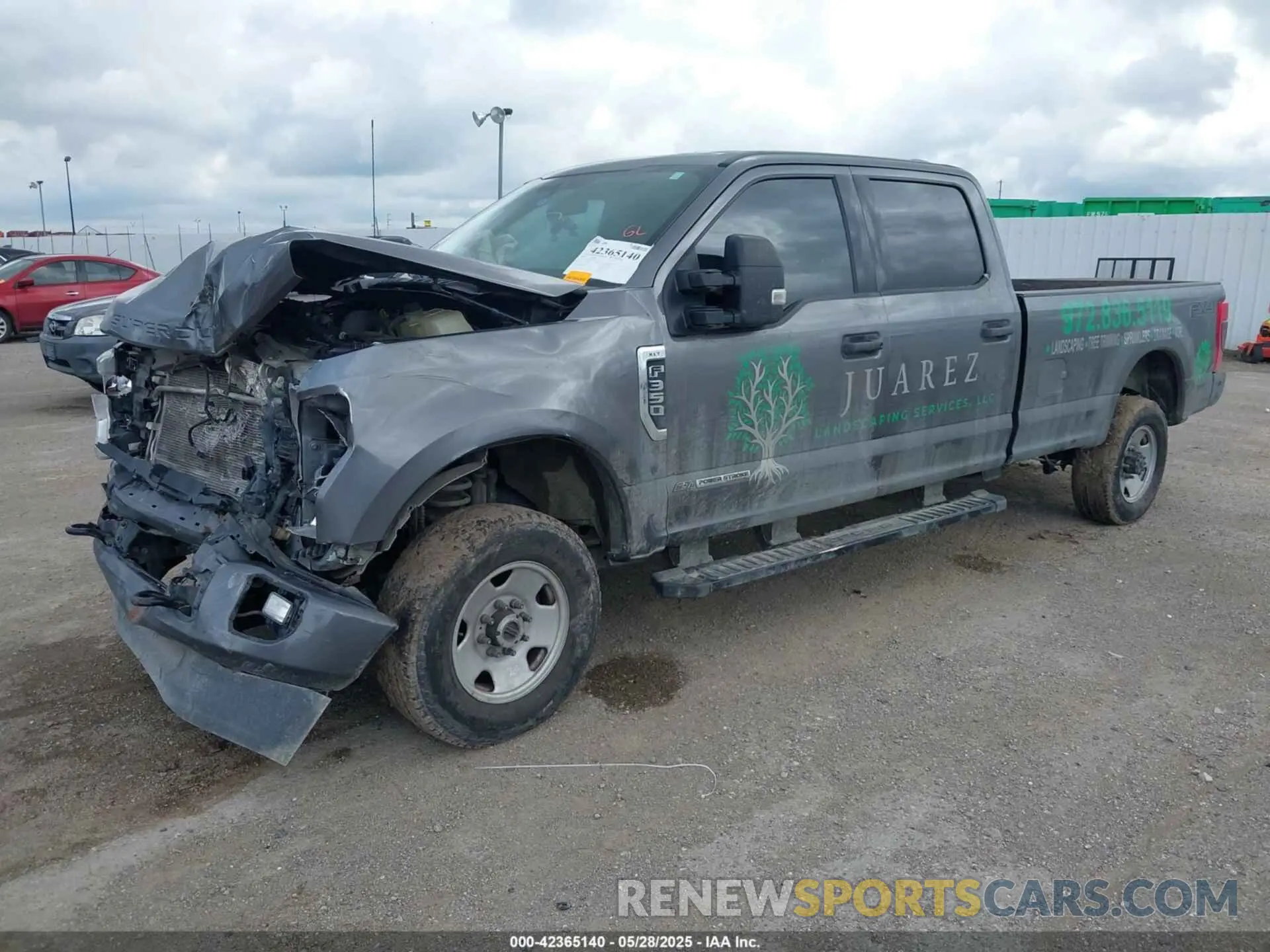 2 Photograph of a damaged car 1FT8W3BT2NED83427 FORD F-350 2022
