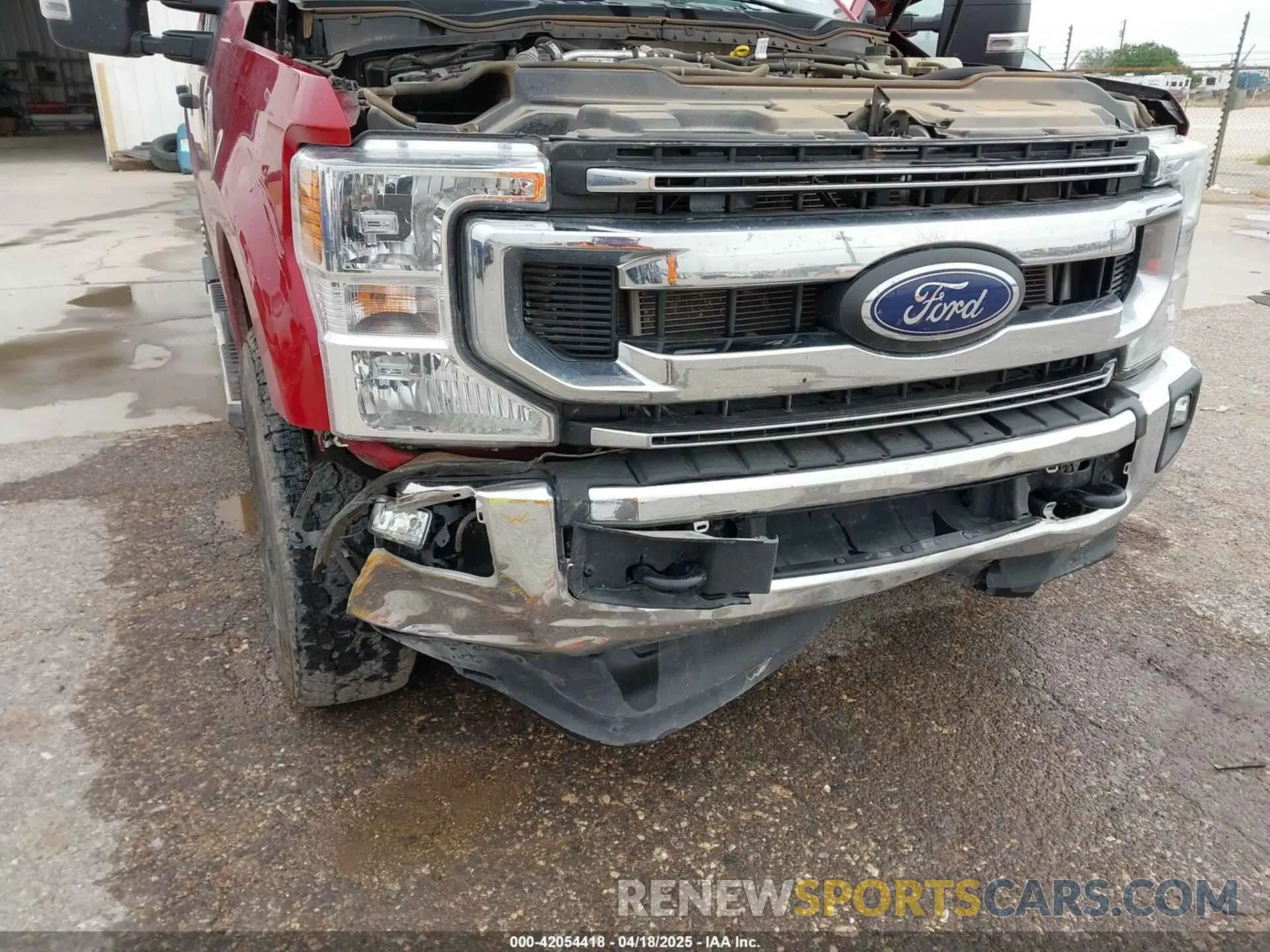 11 Photograph of a damaged car 1FT8W3BT2NEG24824 FORD F-350 2022