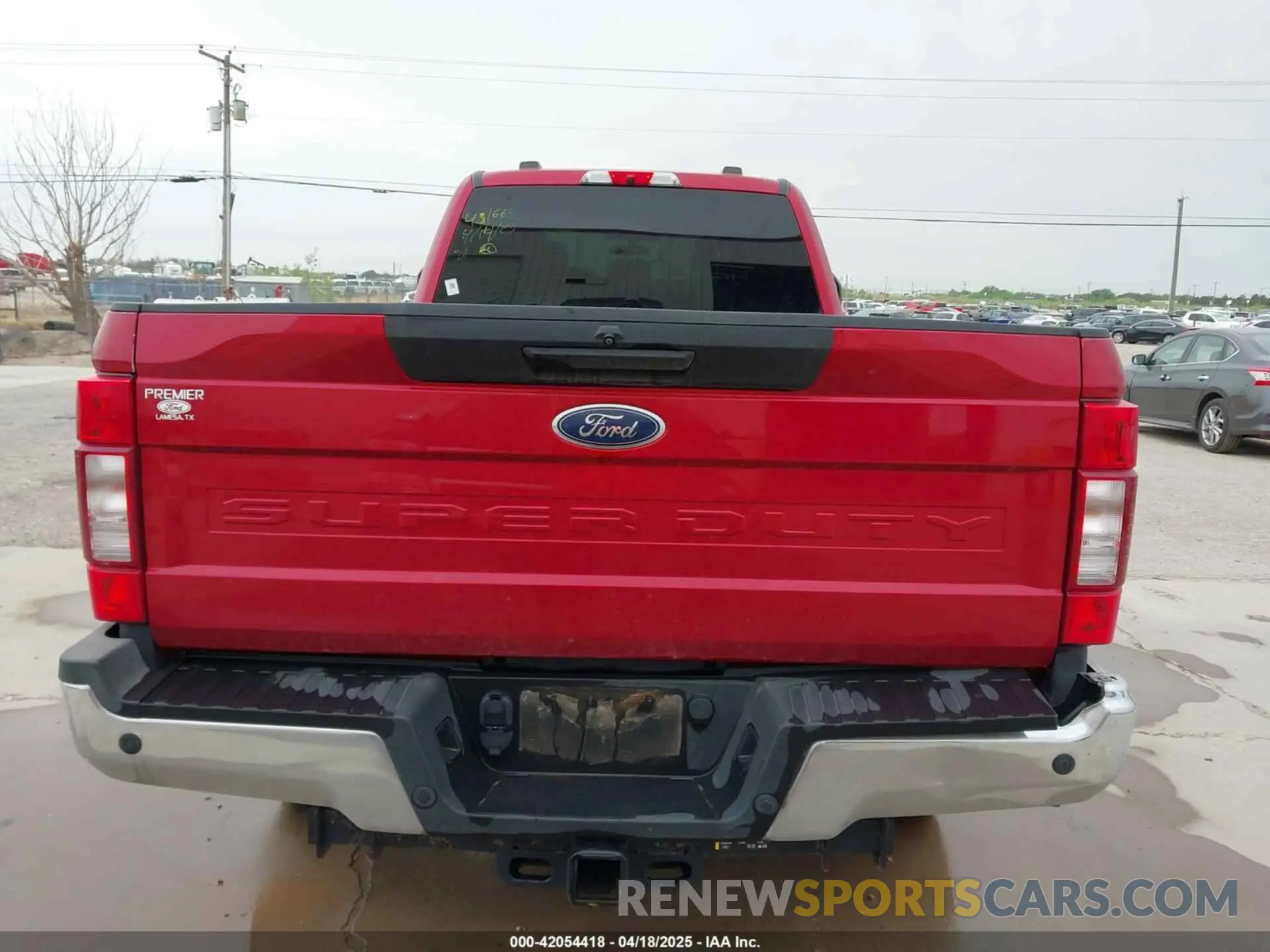 15 Photograph of a damaged car 1FT8W3BT2NEG24824 FORD F-350 2022