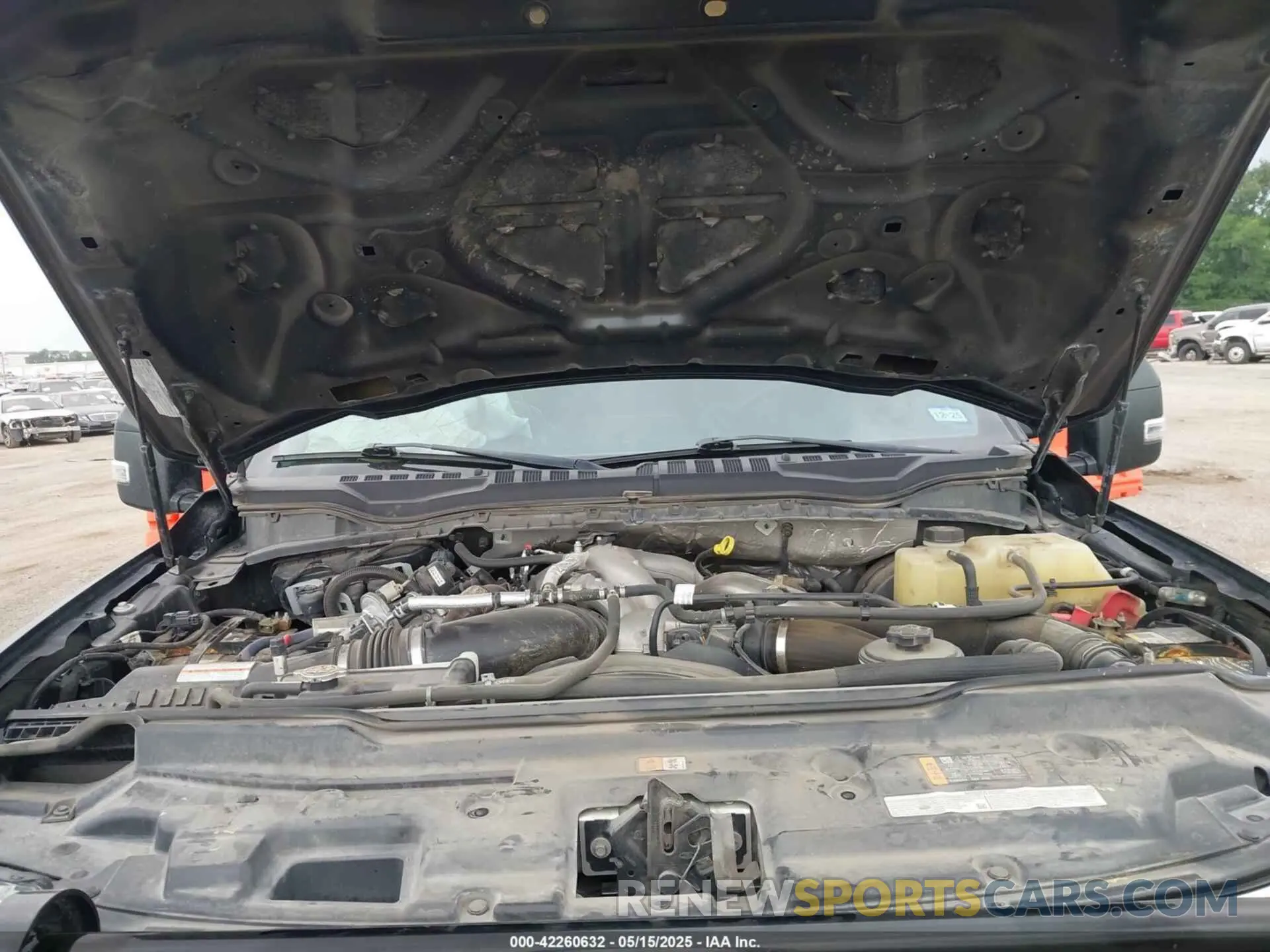 10 Photograph of a damaged car 1FT8W3BT7NEC05349 FORD F-350 2022
