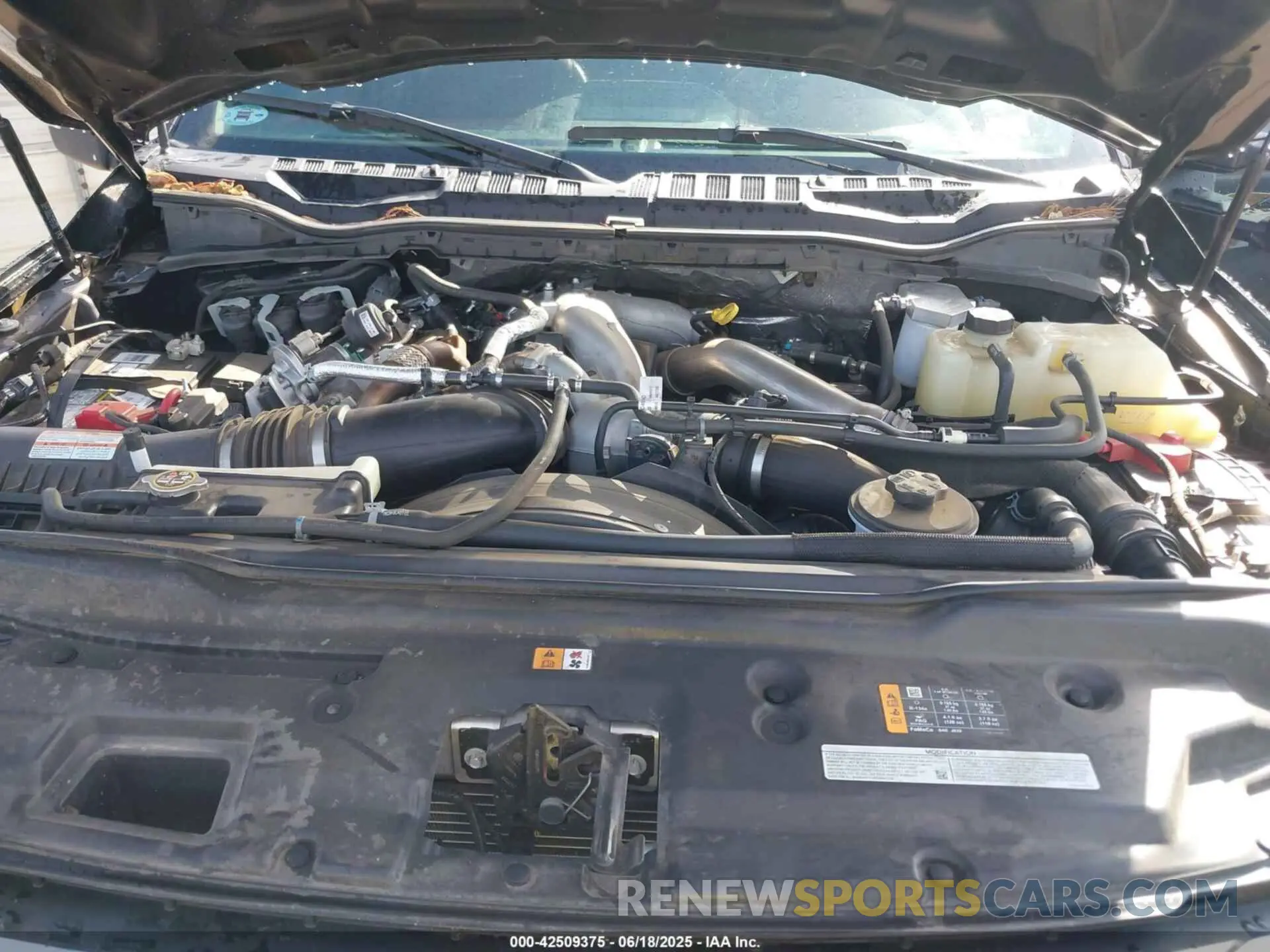 10 Photograph of a damaged car 1FT8W3BT7NEF51434 FORD F-350 2022