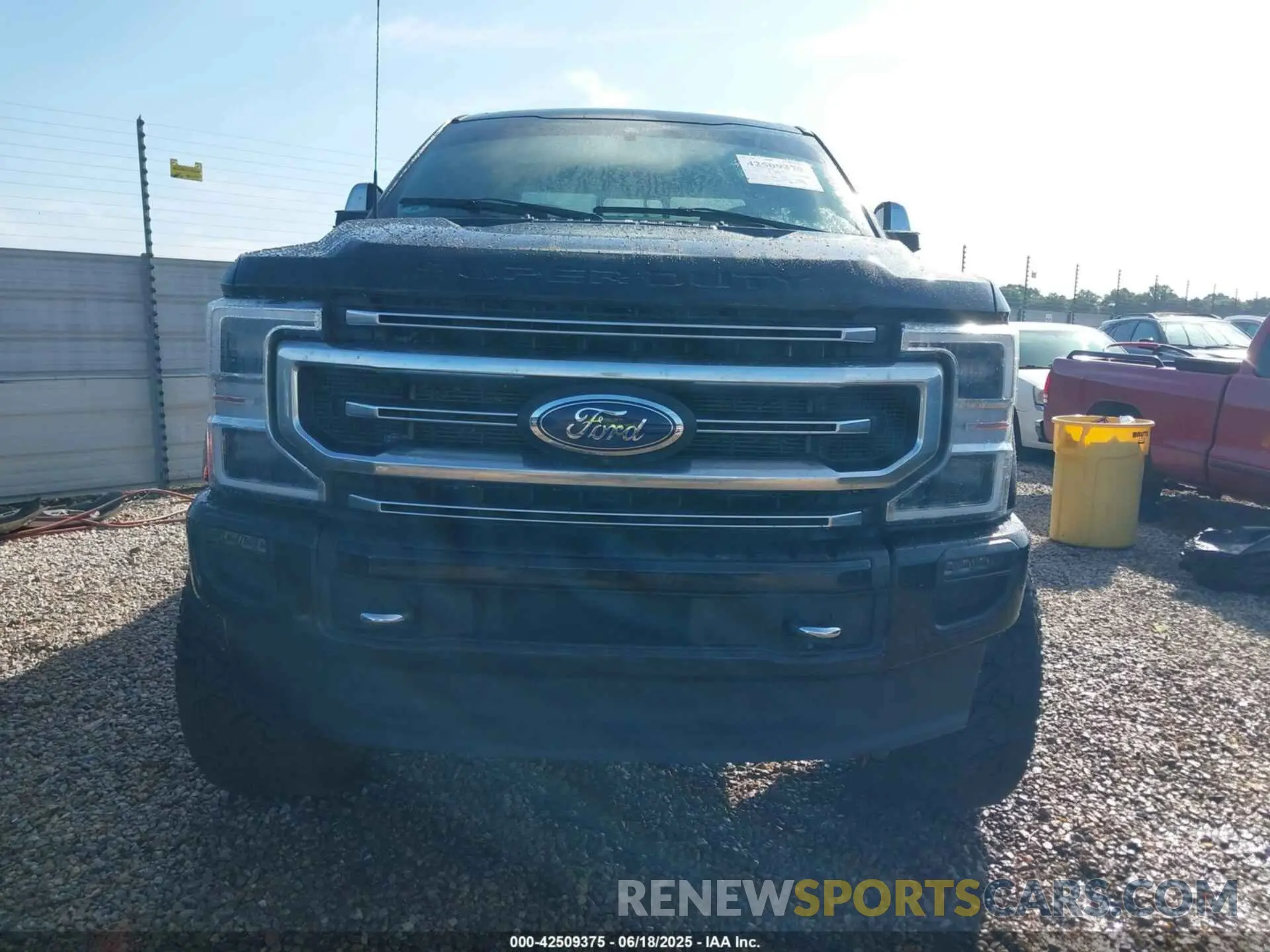 13 Photograph of a damaged car 1FT8W3BT7NEF51434 FORD F-350 2022