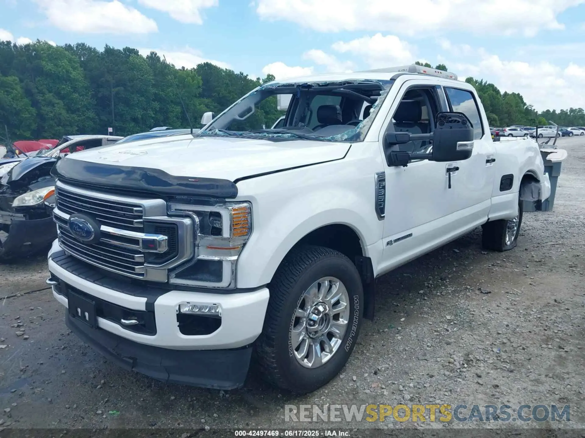 2 Photograph of a damaged car 1FT8W3BTXNEC05278 FORD F-350 2022