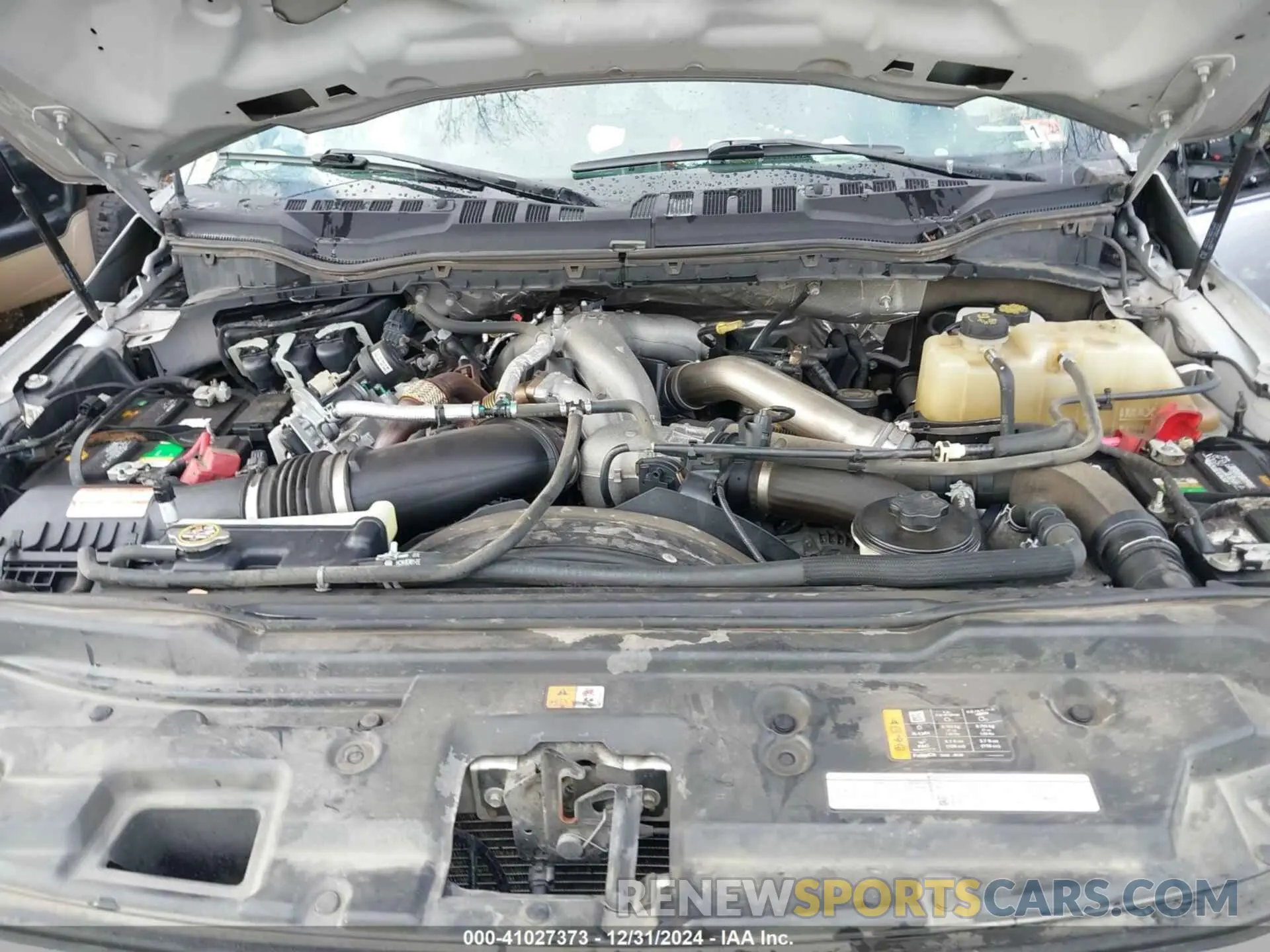 10 Photograph of a damaged car 1FT8W3DT1NEG22785 FORD F-350 2022