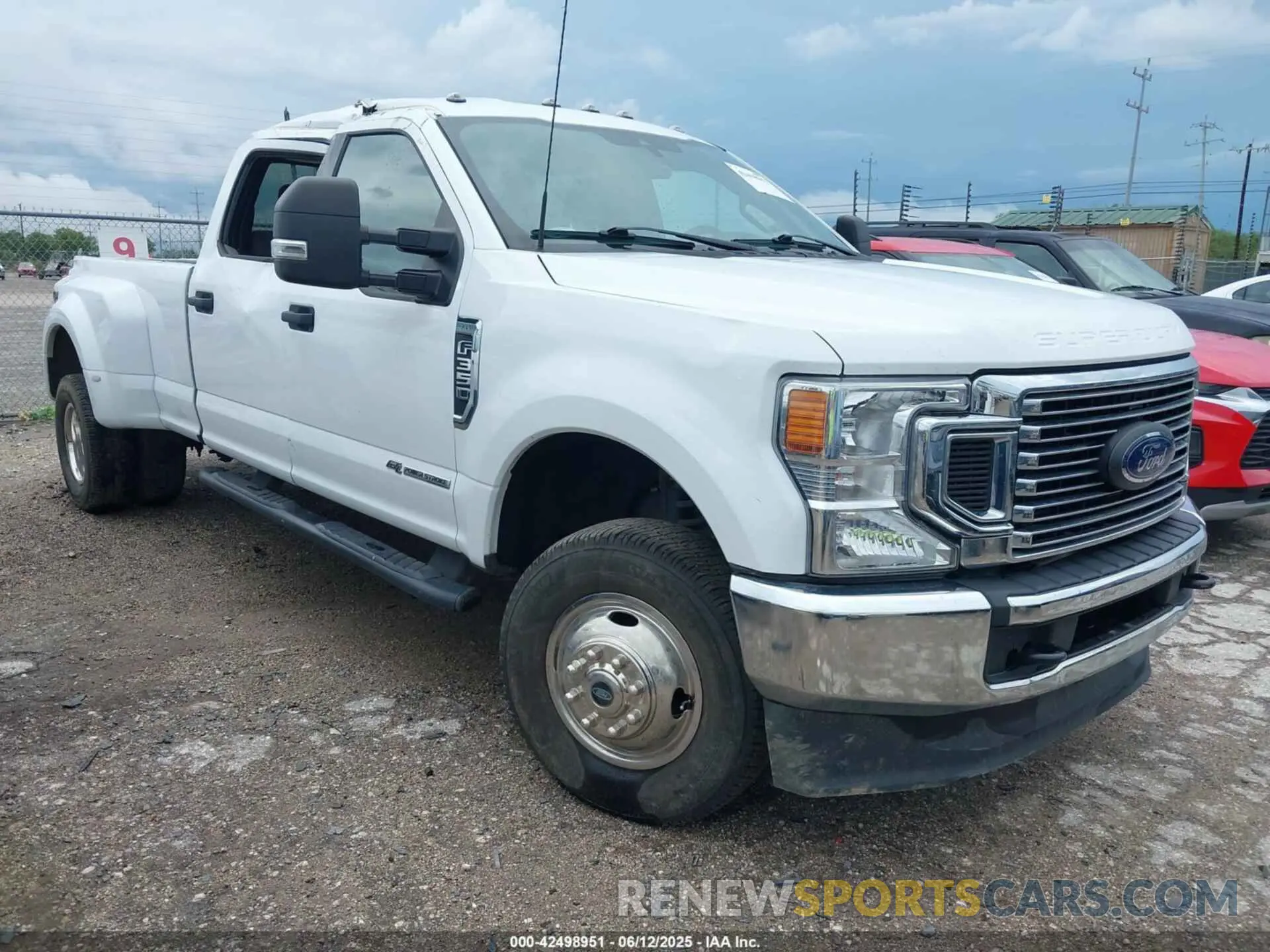 1 Photograph of a damaged car 1FT8W3DT5NED61189 FORD F-350 2022