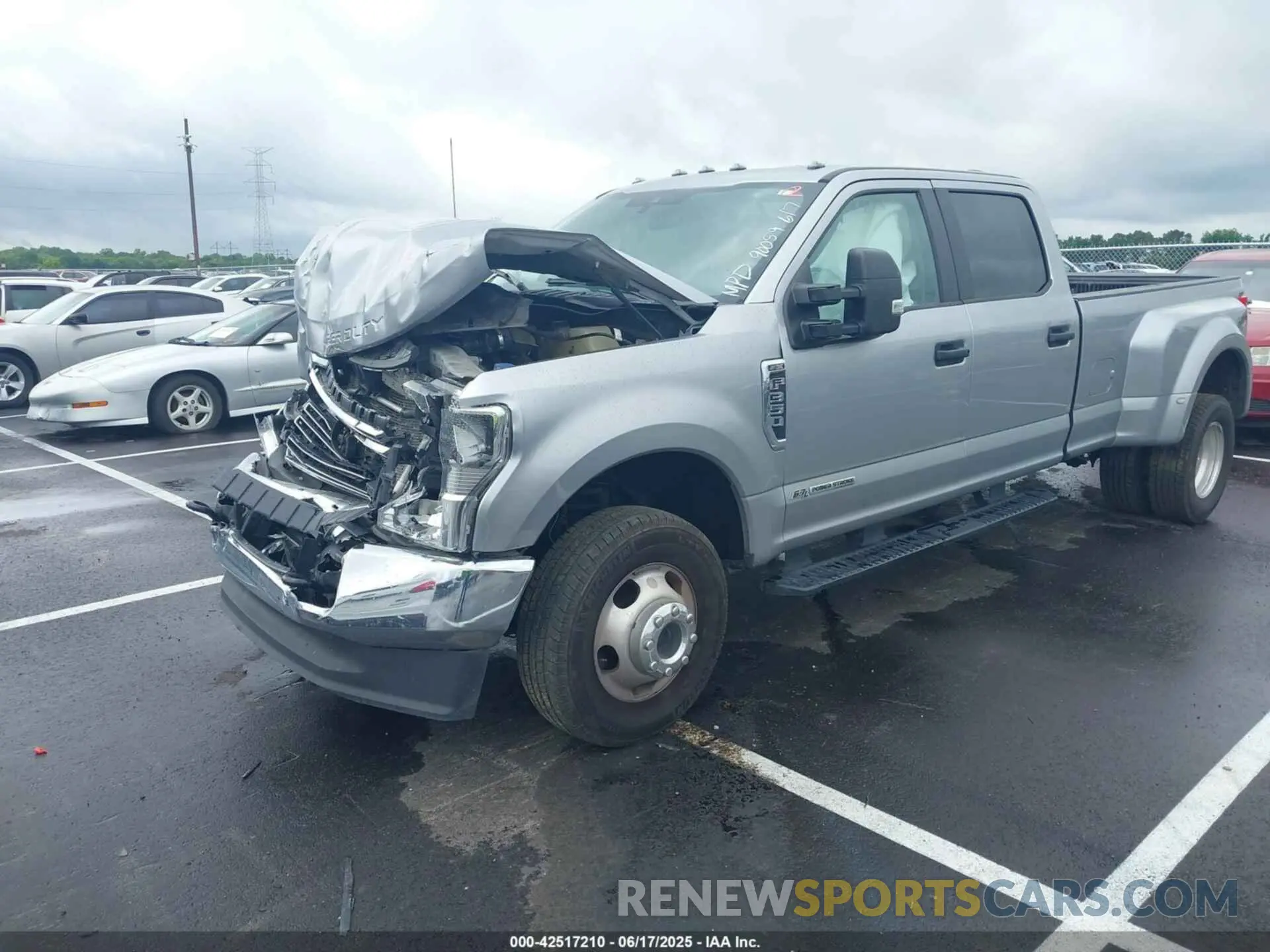 2 Photograph of a damaged car 1FT8W3DT5NEE76374 FORD F-350 2022