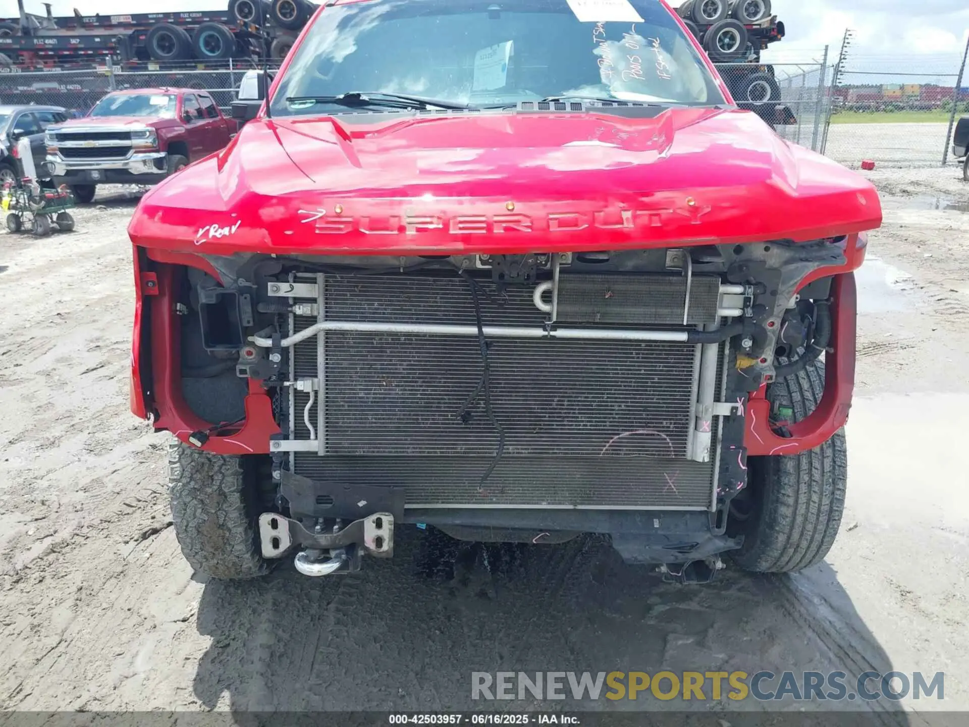13 Photograph of a damaged car 1FT8W3DT8NEE75459 FORD F-350 2022