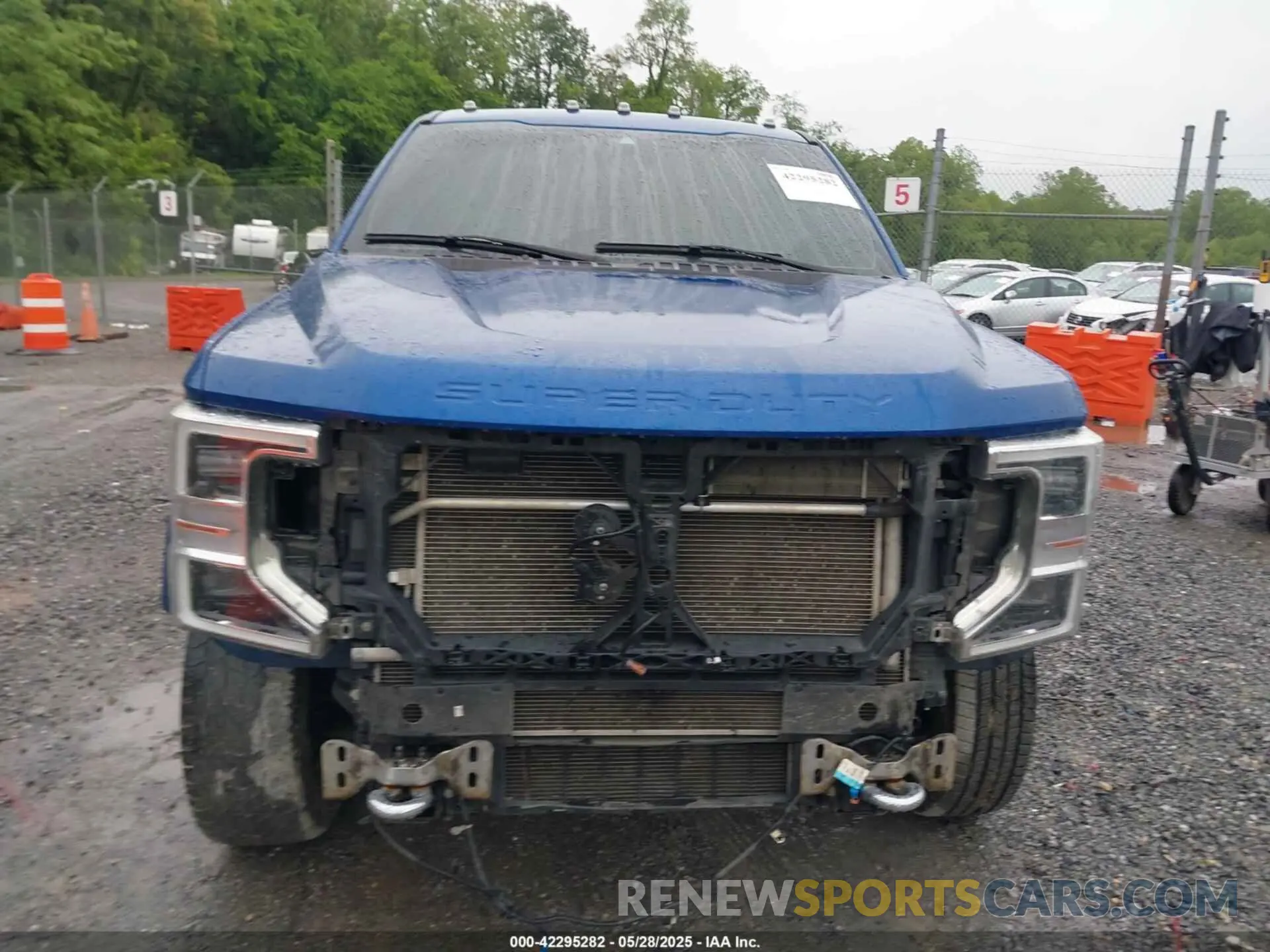 12 Photograph of a damaged car 1FT8W3DT9NED51992 FORD F-350 2022