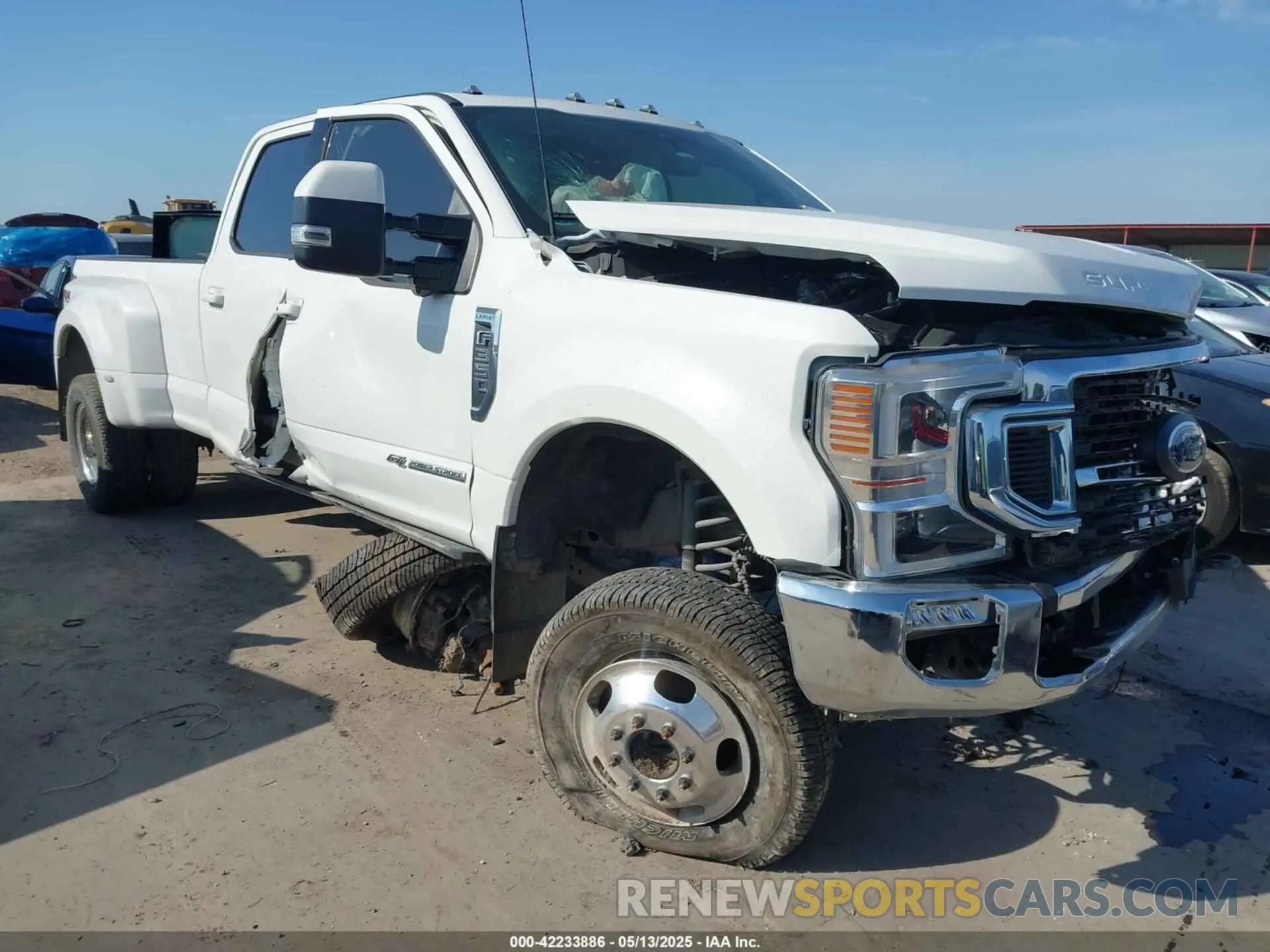 1 Photograph of a damaged car 1FT8W3DT9NEG02073 FORD F-350 2022