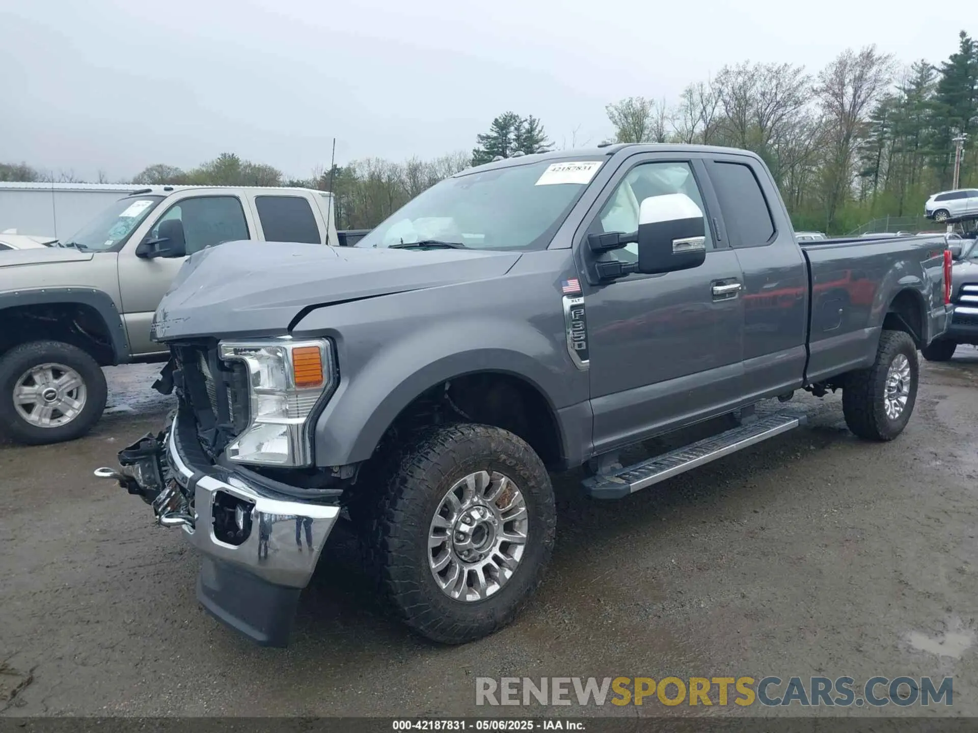 2 Photograph of a damaged car 1FT8X3BN7NEE11690 FORD F-350 2022