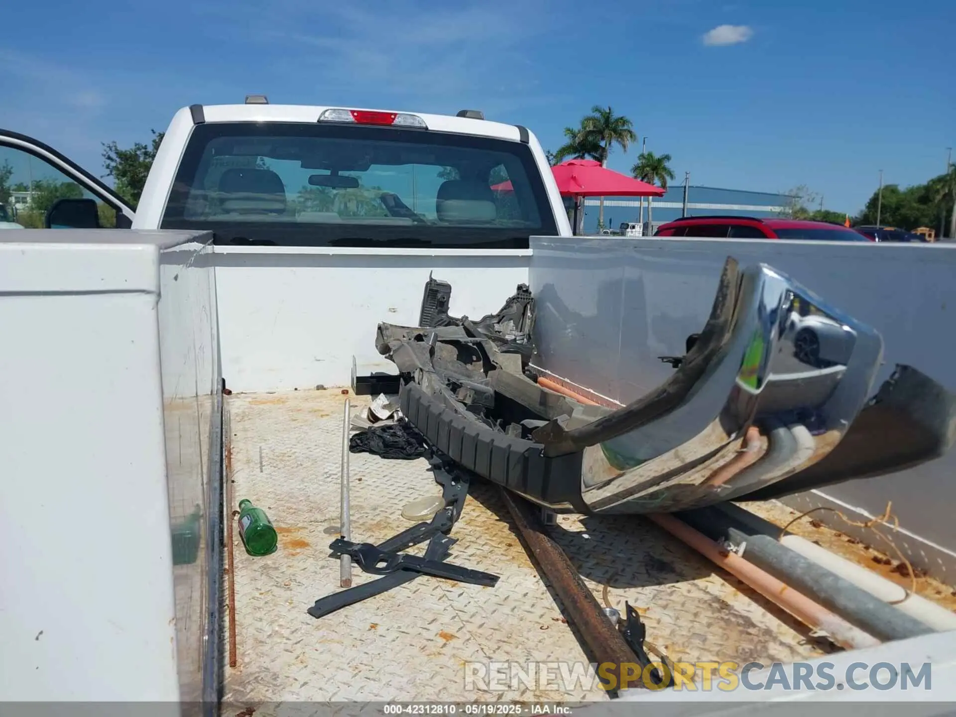 7 Photograph of a damaged car 1FTRF3AN9NEC70601 FORD F-350 2022