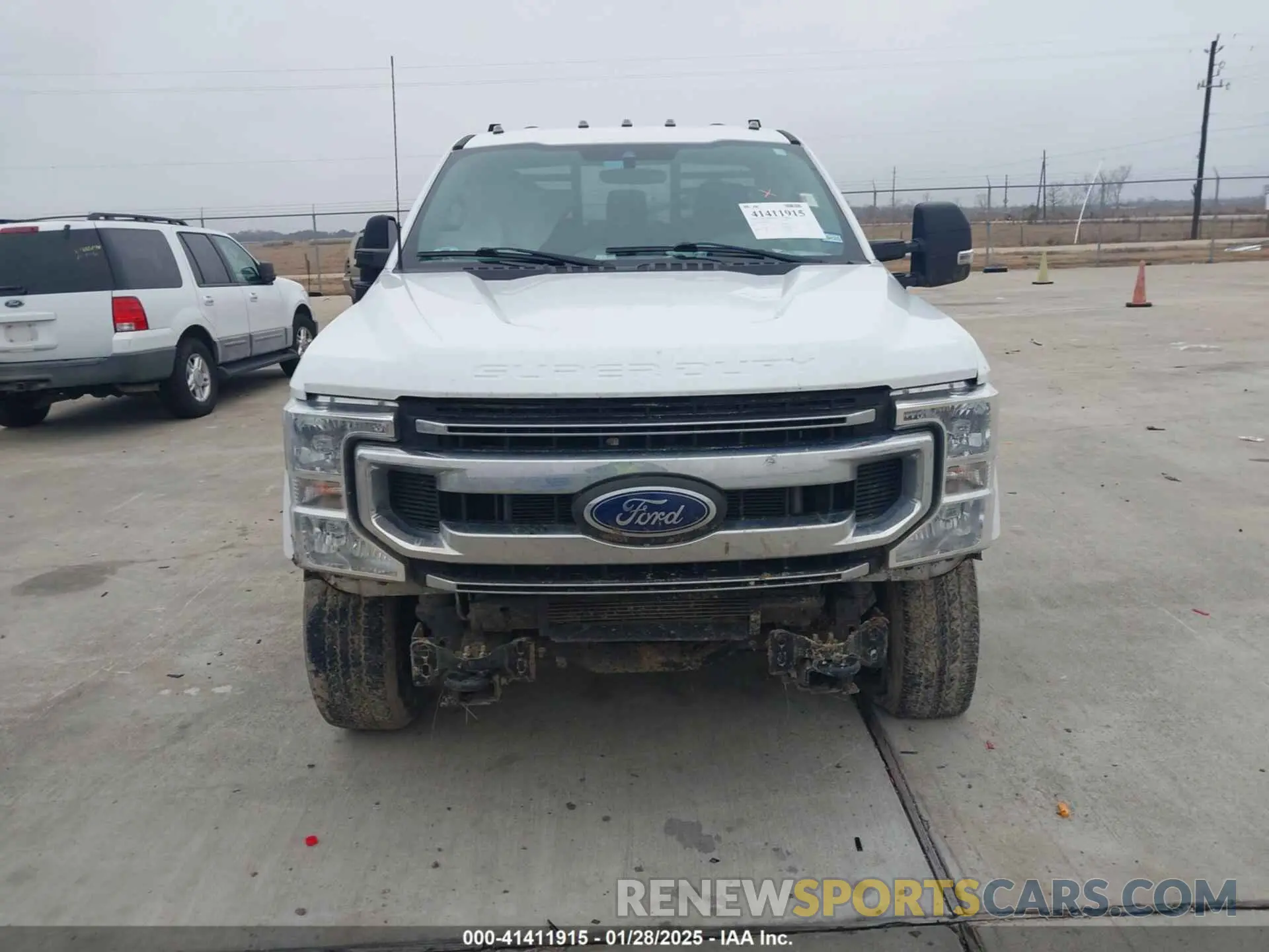 12 Photograph of a damaged car 1FTRF3B60NEG44133 FORD F-350 2022