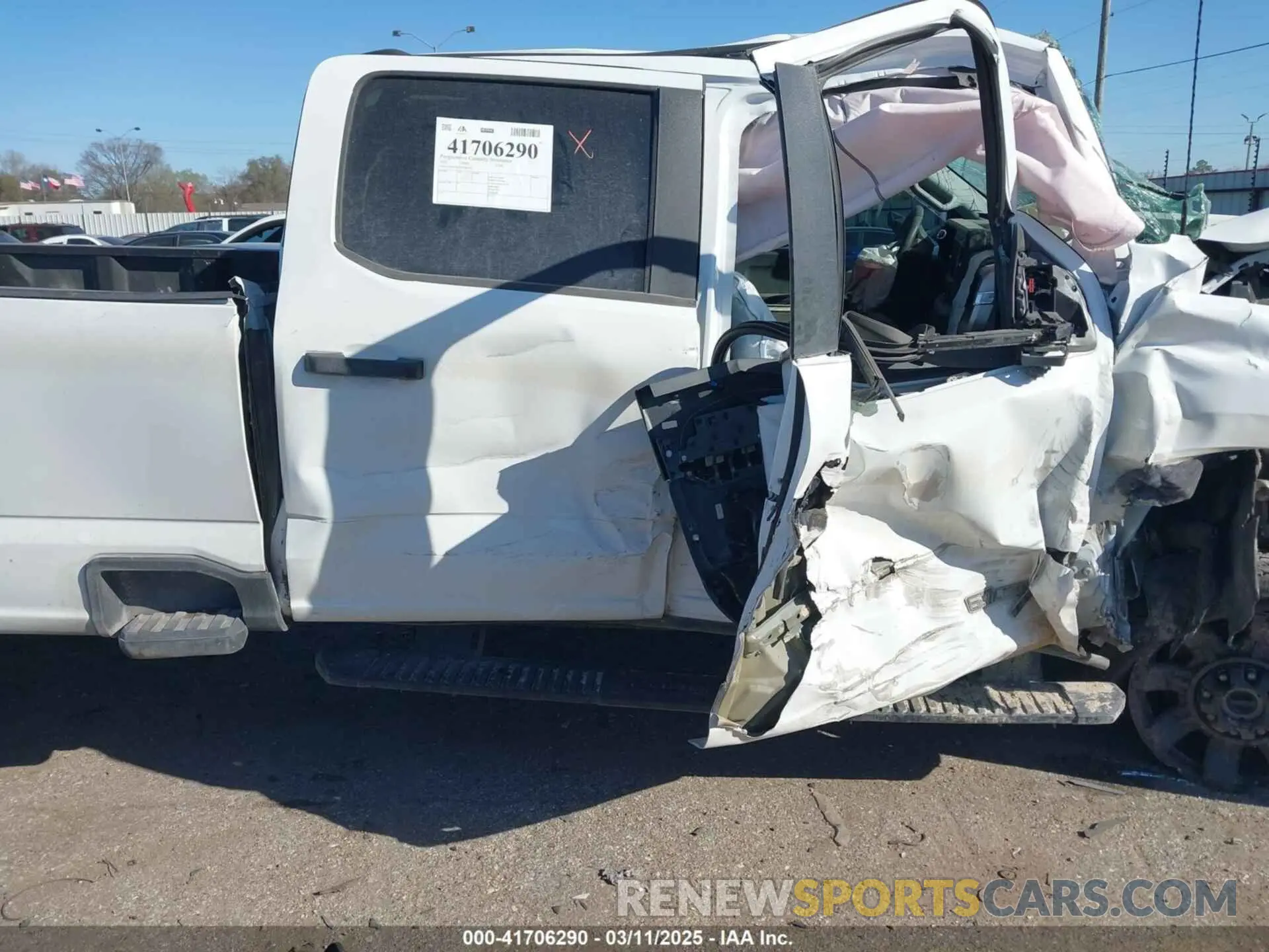 12 Photograph of a damaged car 1FT8W3BT0PED83199 FORD F-350 2023