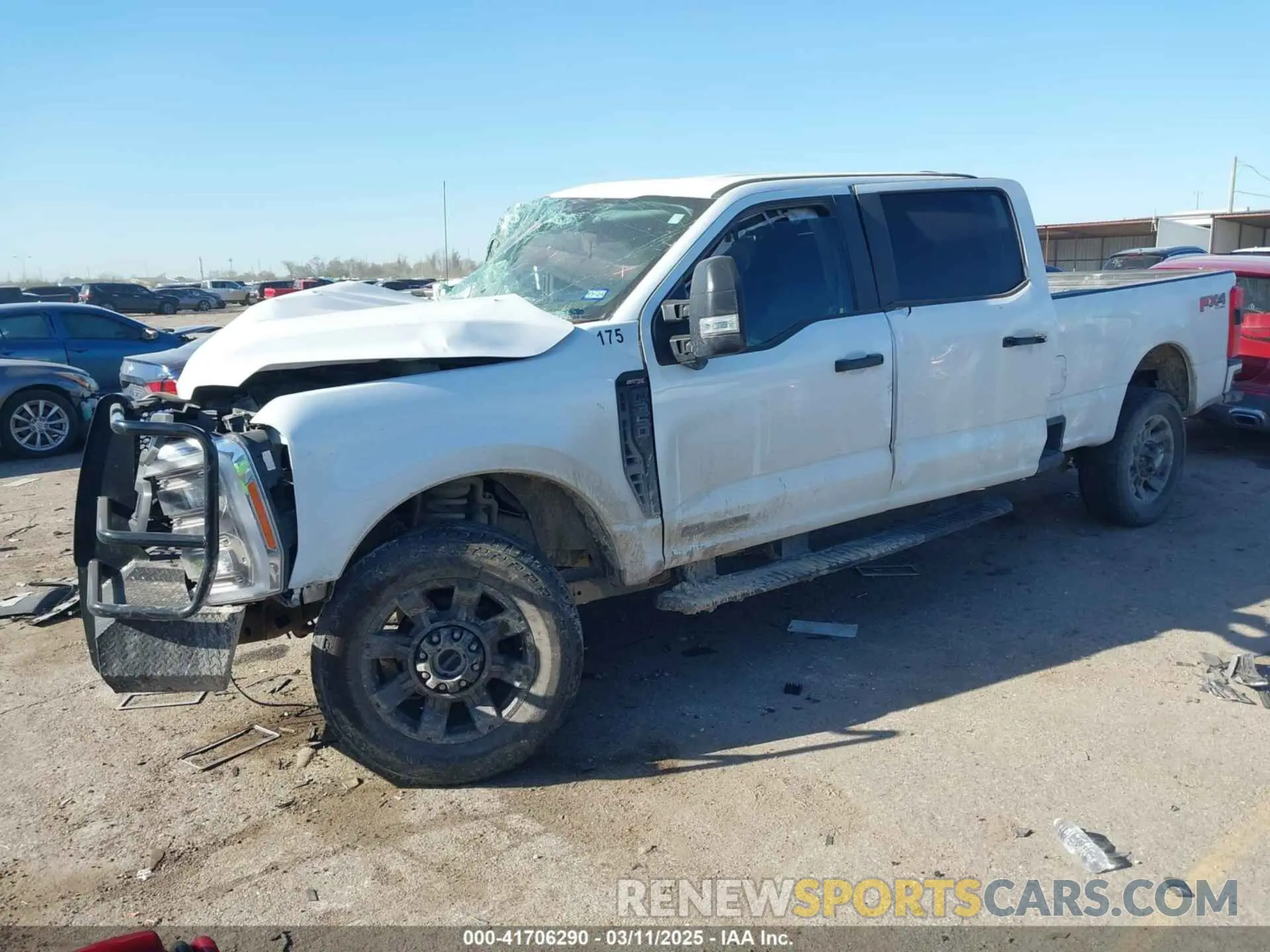 2 Photograph of a damaged car 1FT8W3BT0PED83199 FORD F-350 2023