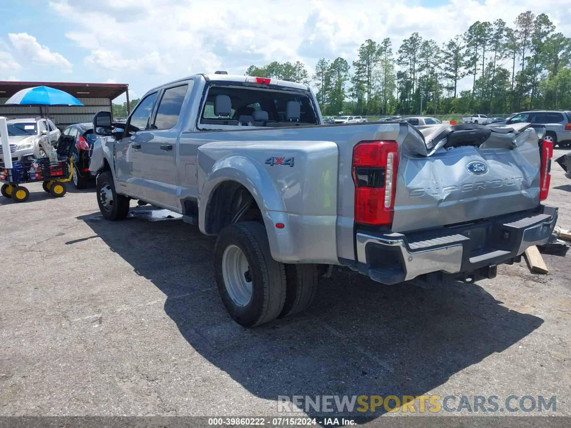 3 Photograph of a damaged car 1FT8W3DM8PEC20905 FORD F-350 2023