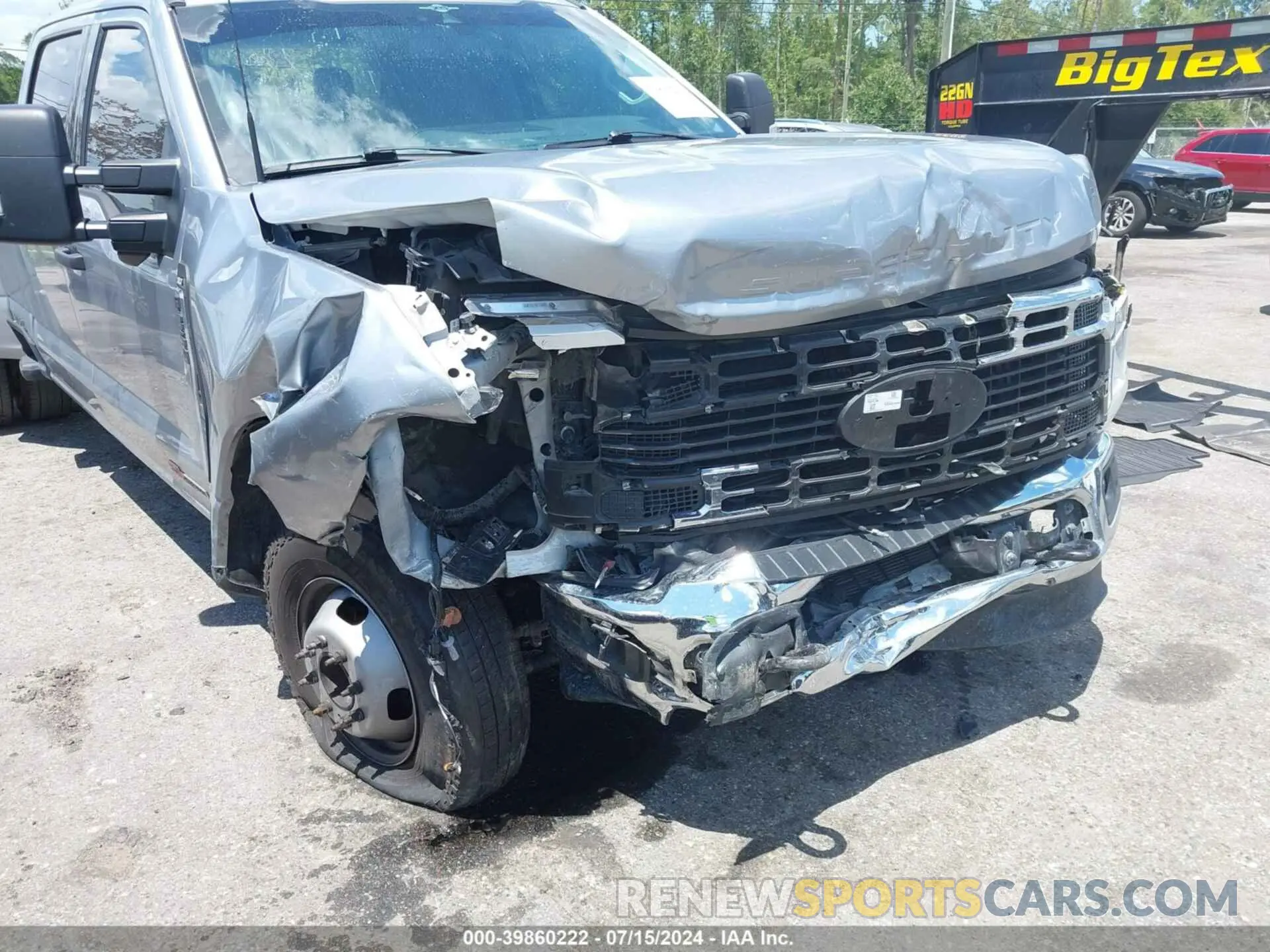 6 Photograph of a damaged car 1FT8W3DM8PEC20905 FORD F-350 2023