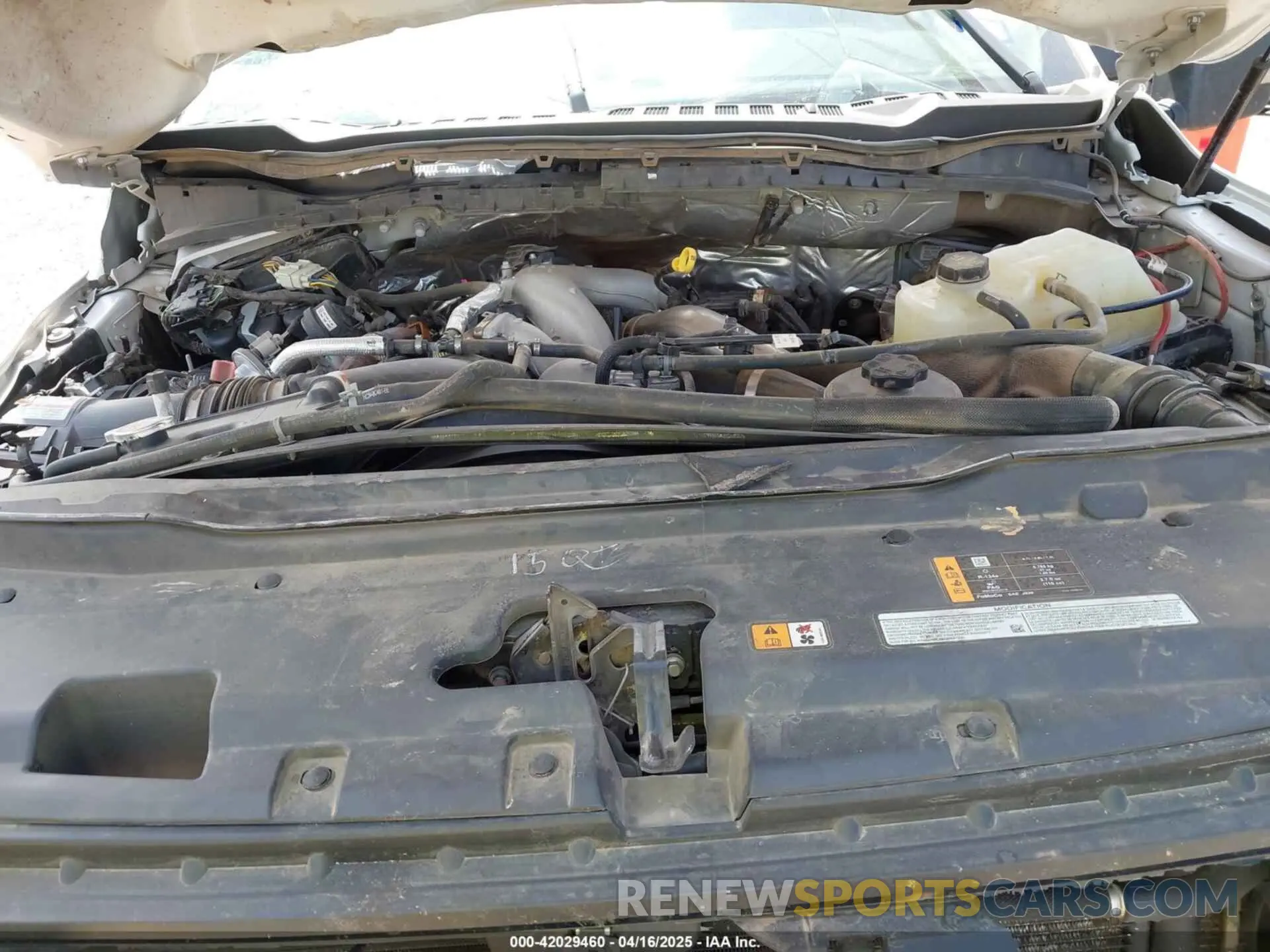 10 Photograph of a damaged car 1FT8W3DT9PEC23531 FORD F-350 2023