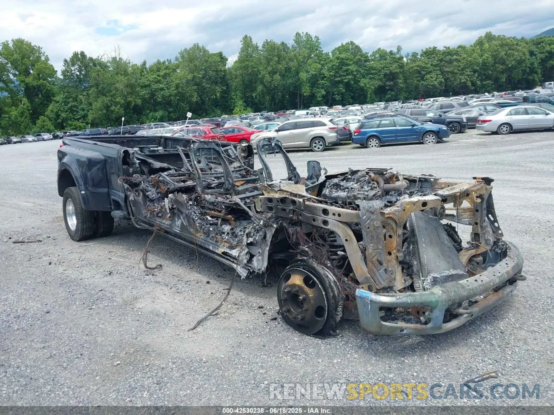 2 Photograph of a damaged car 1FT8W3DT9PEC97614 FORD F-350 2023