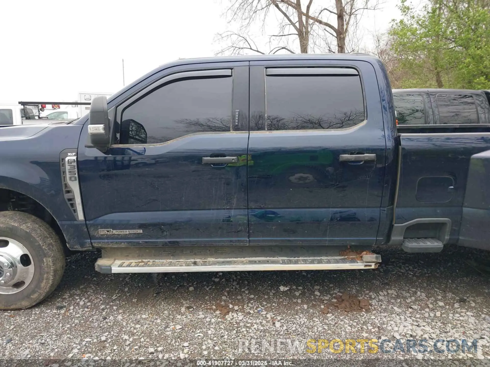 14 Photograph of a damaged car 1FT8W3DT9PED87149 FORD F-350 2023