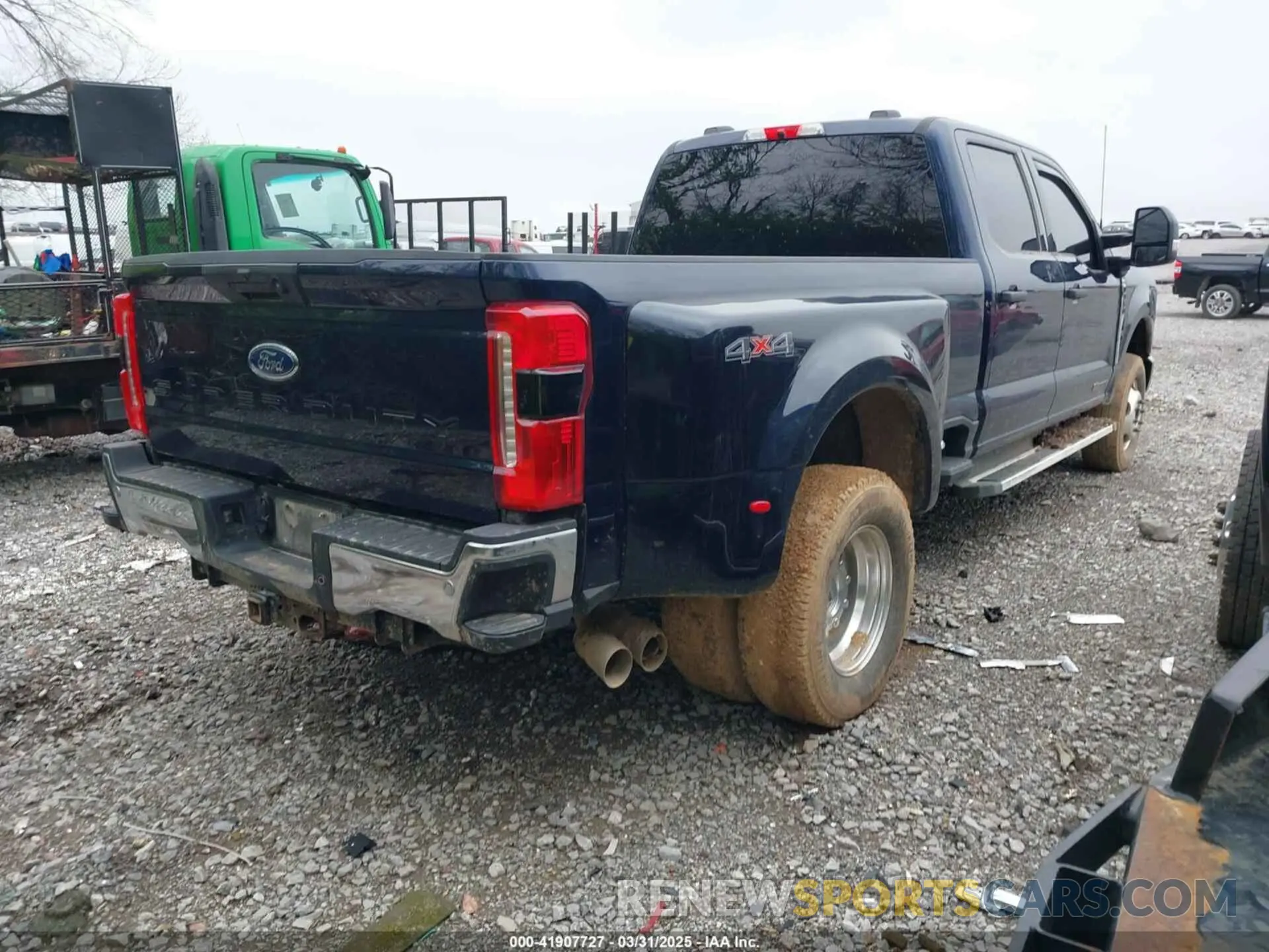 4 Photograph of a damaged car 1FT8W3DT9PED87149 FORD F-350 2023