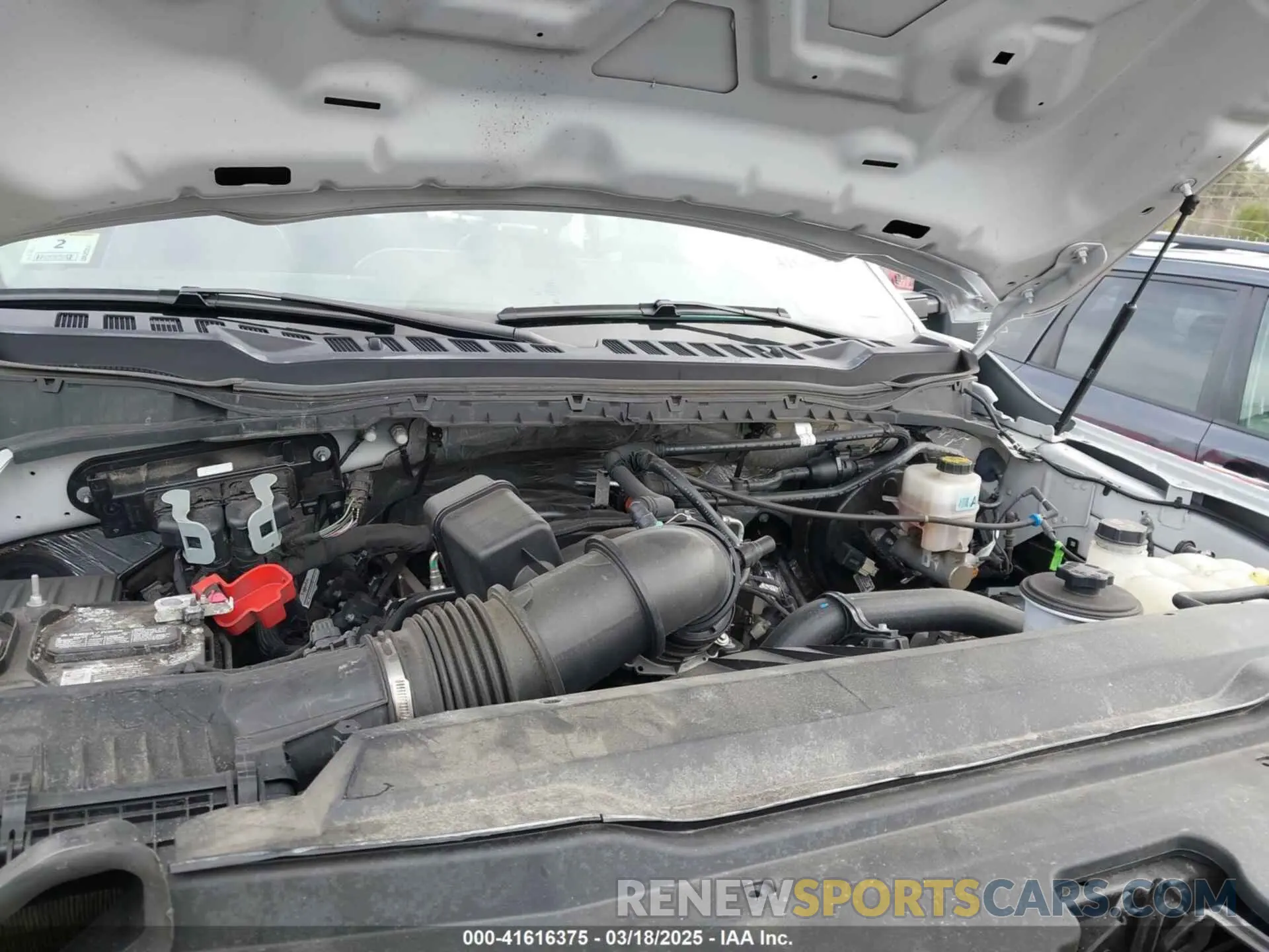 9 Photograph of a damaged car 1FT8X3BA0PED52594 FORD F-350 2023