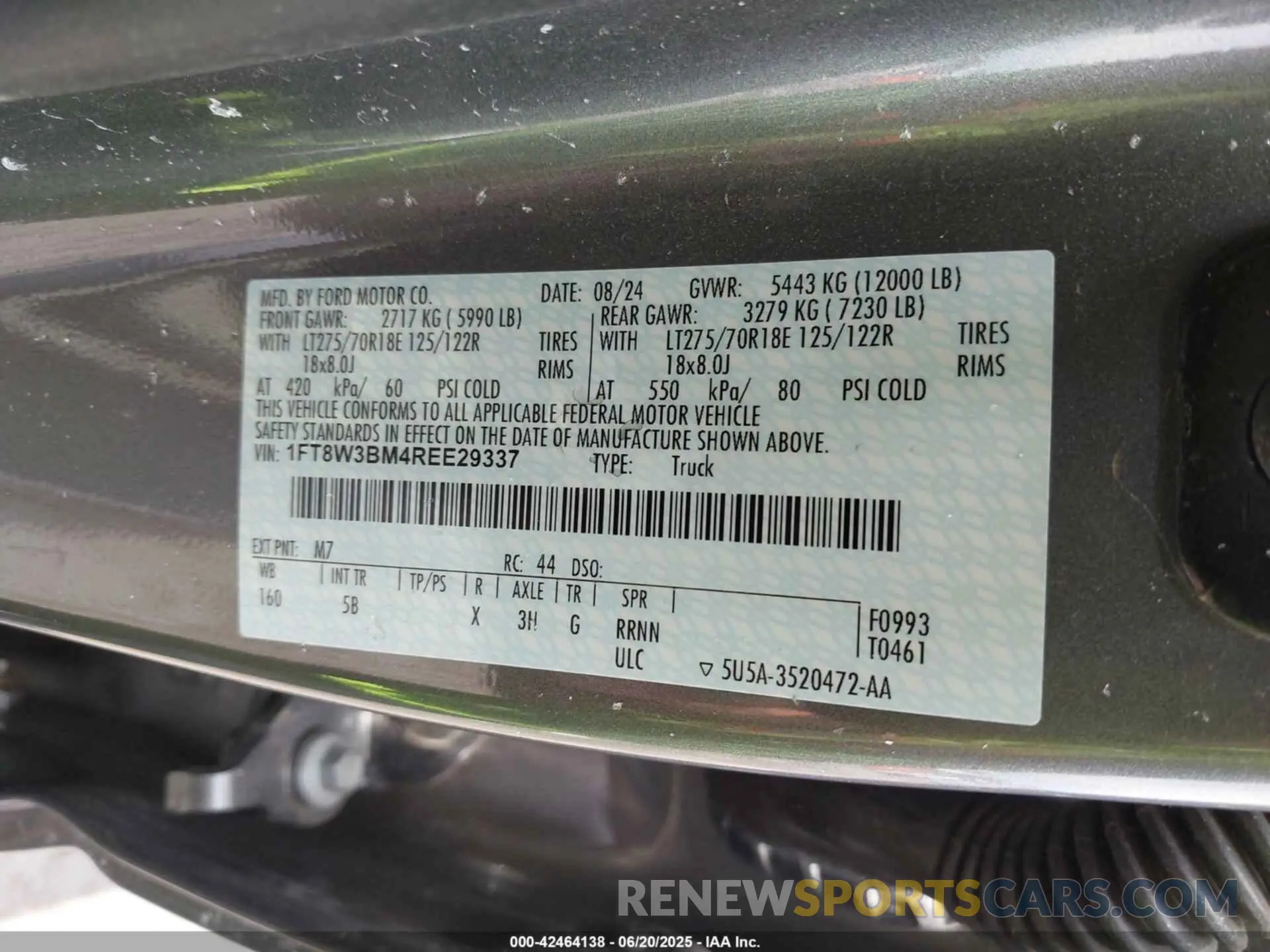 8 Photograph of a damaged car 1FT8W3BM4REE29337 FORD F-350 2024