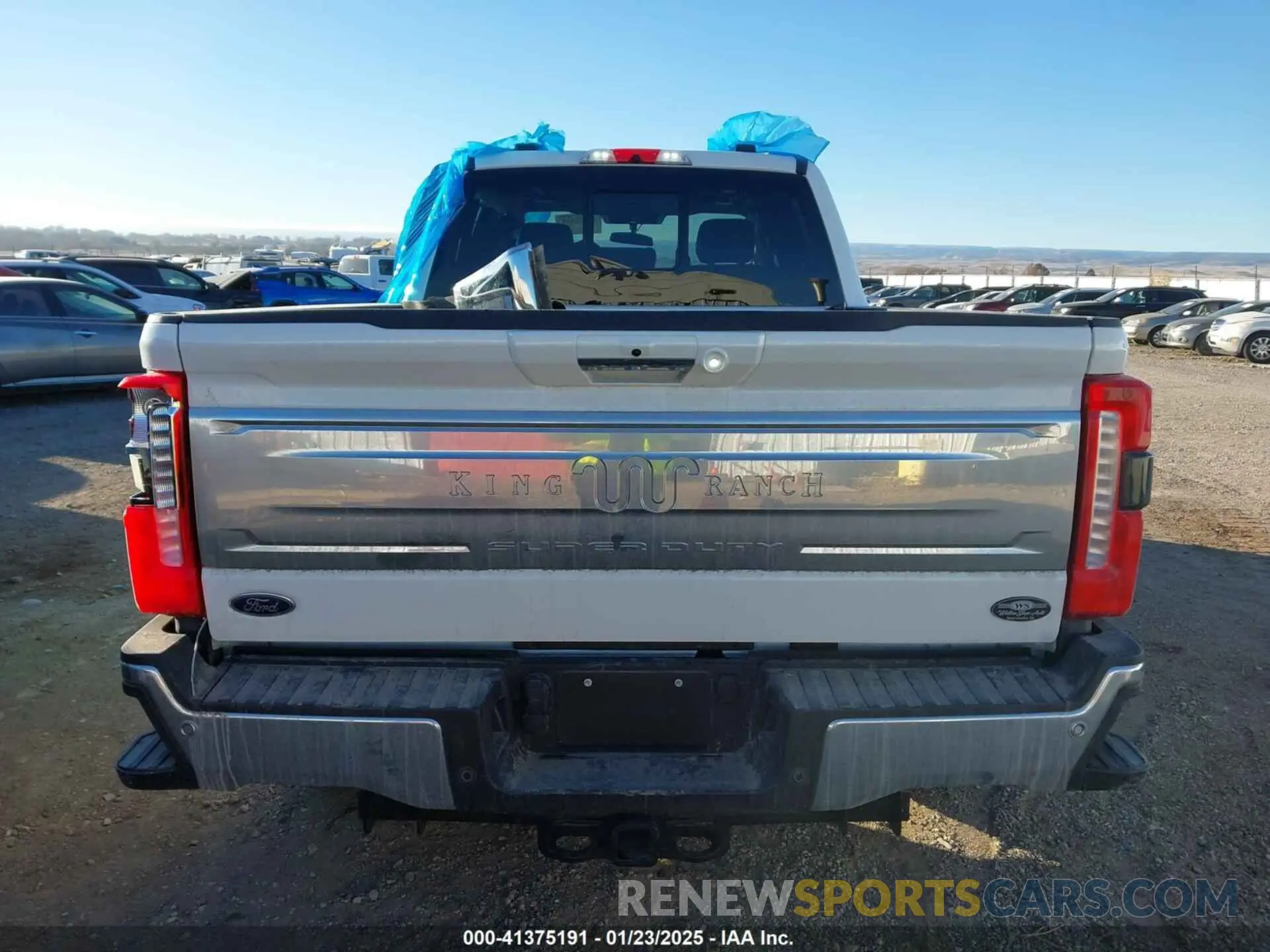 18 Photograph of a damaged car 1FT8W3BM8RED85178 FORD F-350 2024