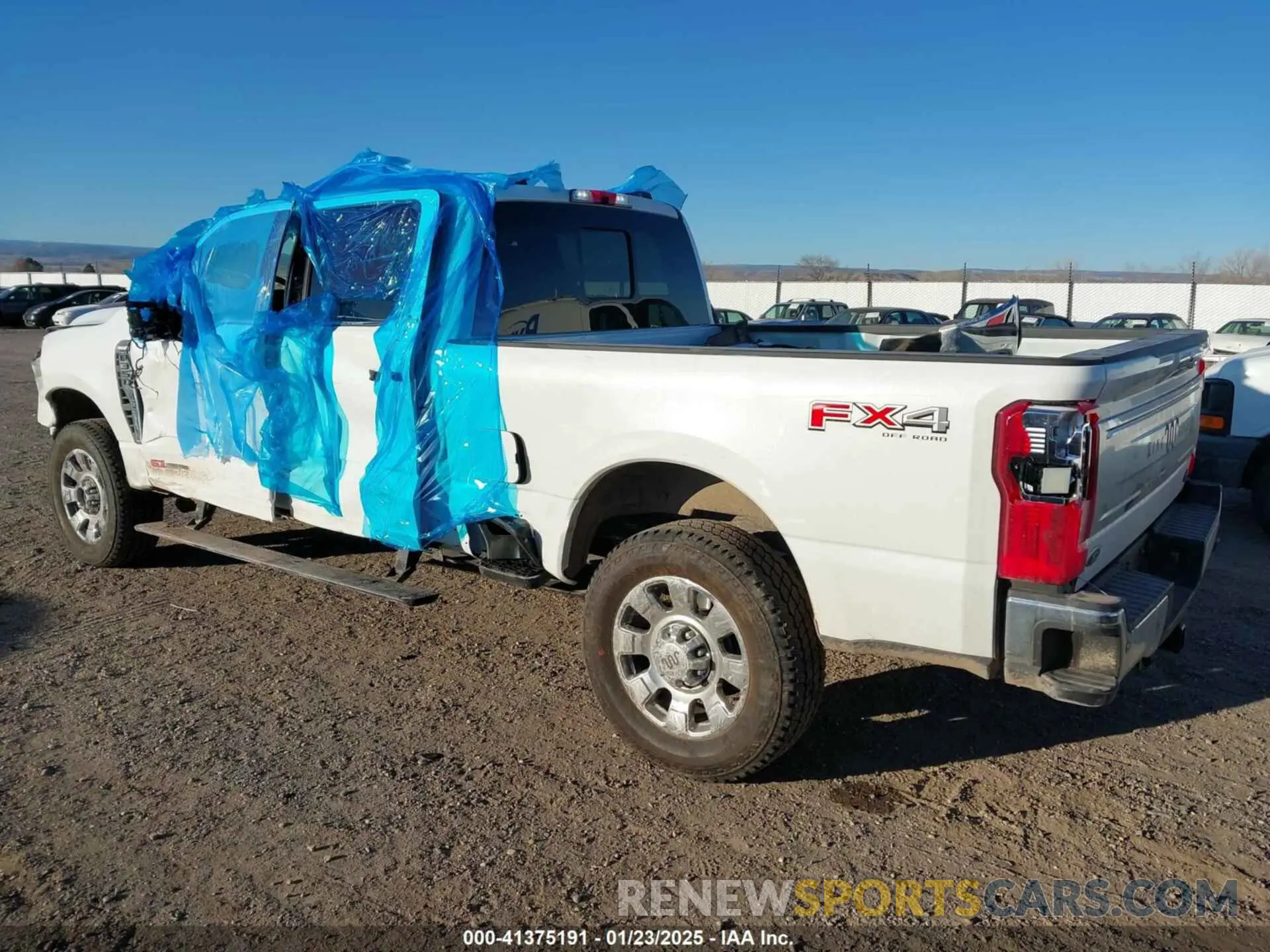 3 Photograph of a damaged car 1FT8W3BM8RED85178 FORD F-350 2024