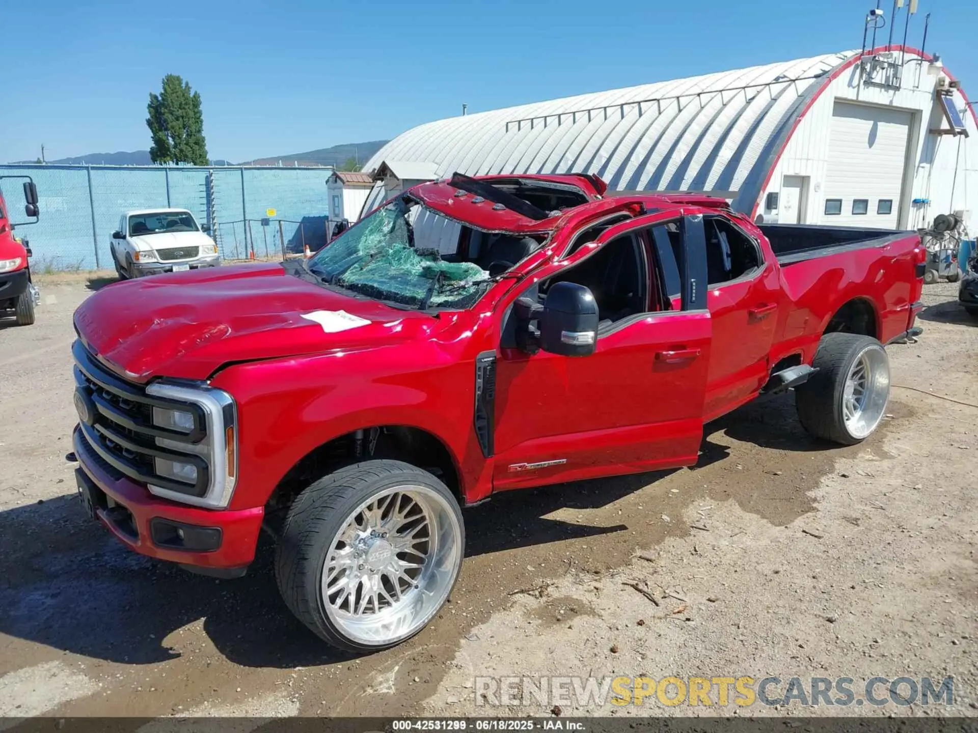 6 Photograph of a damaged car 1FT8W3BMXREE22666 FORD F-350 2024
