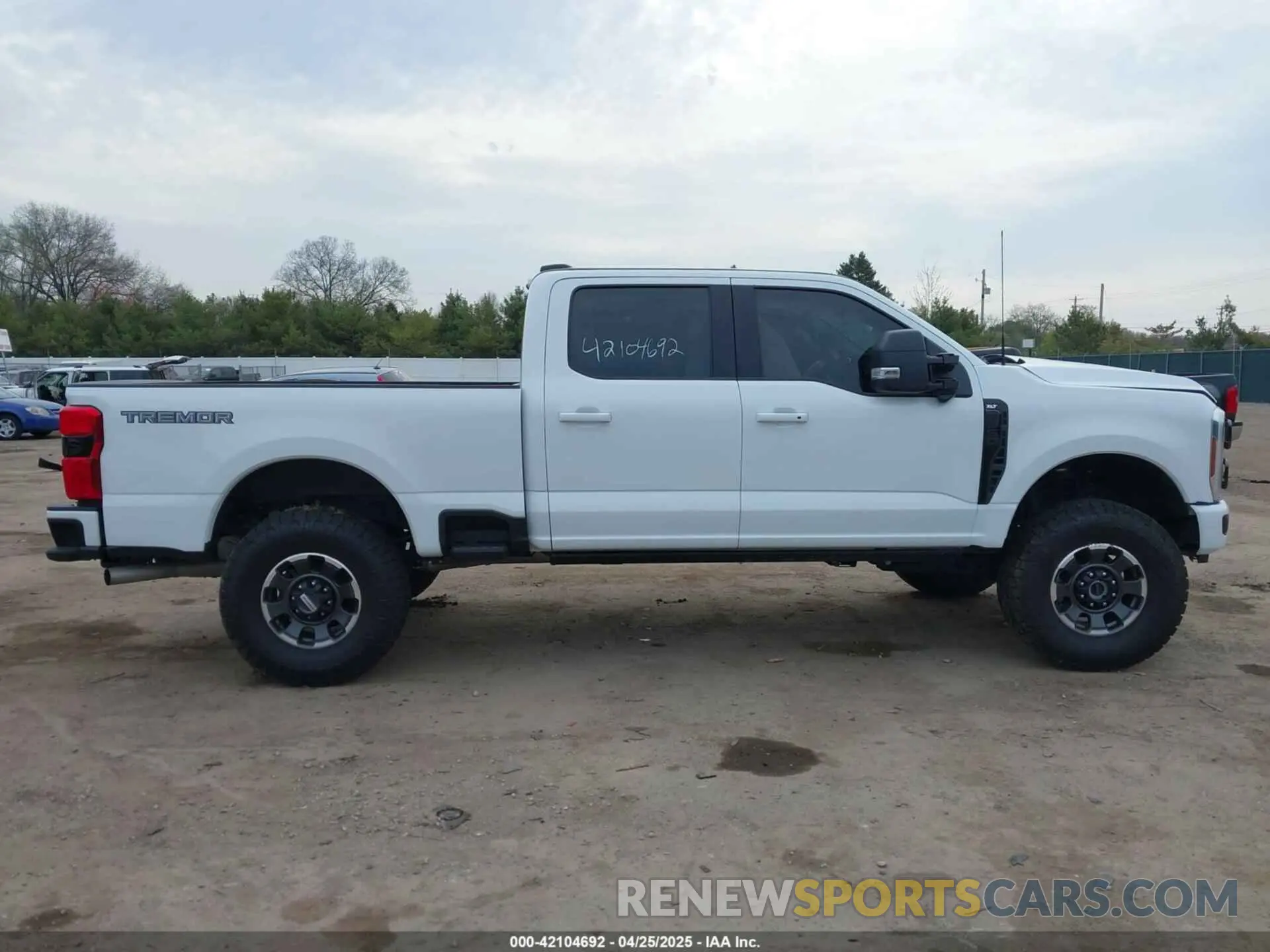 13 Photograph of a damaged car 1FT8W3BN5REC45999 FORD F-350 2024