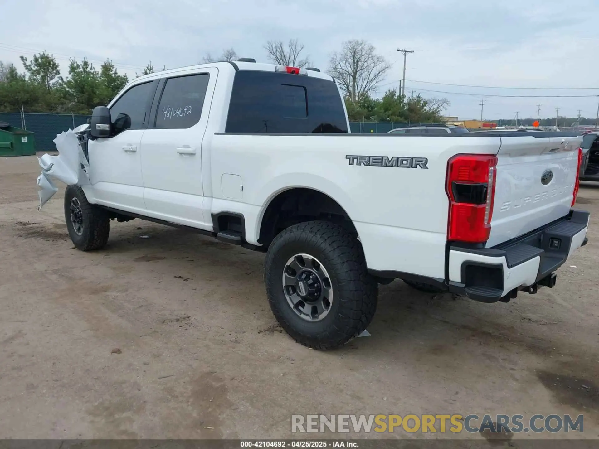 3 Photograph of a damaged car 1FT8W3BN5REC45999 FORD F-350 2024