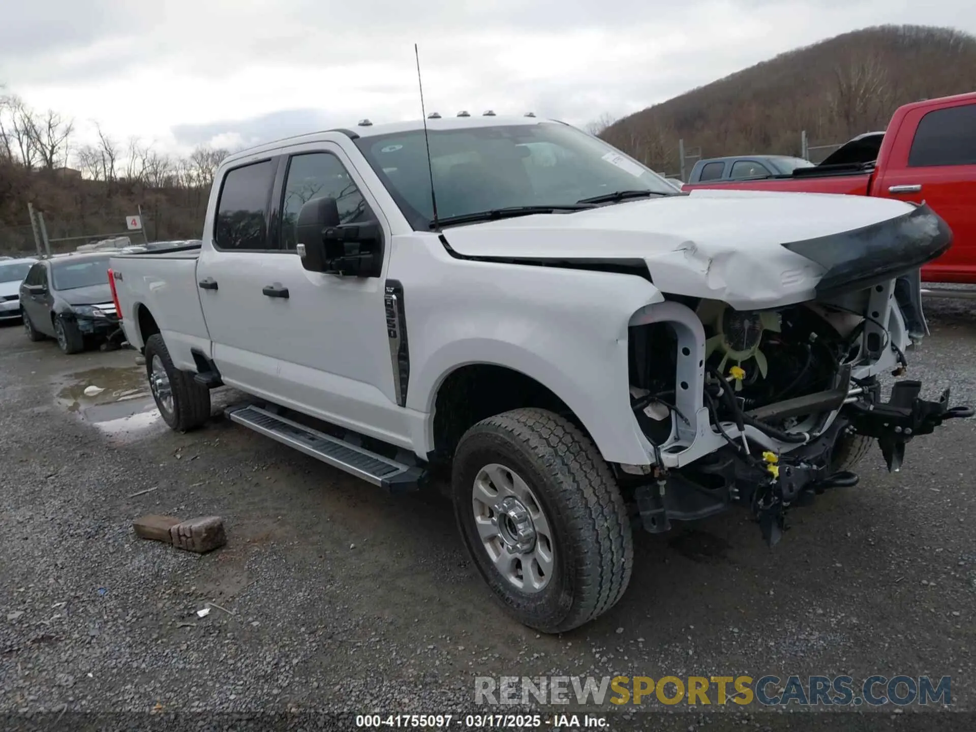 1 Photograph of a damaged car 1FT8W3BN8REE26014 FORD F-350 2024