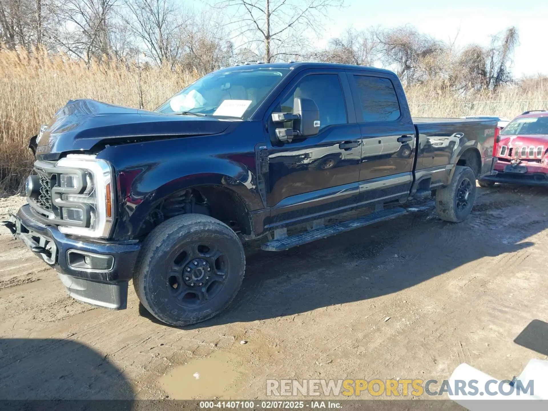 2 Photograph of a damaged car 1FT8W3BNXREC17082 FORD F-350 2024