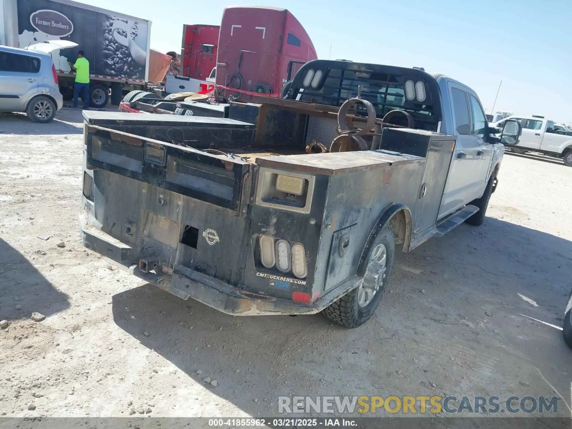 4 Photograph of a damaged car 1FT8W3BNXREF05734 FORD F-350 2024