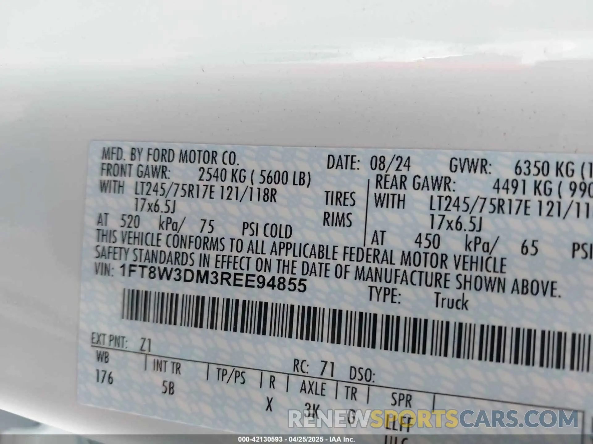 9 Photograph of a damaged car 1FT8W3DM3REE94855 FORD F-350 2024