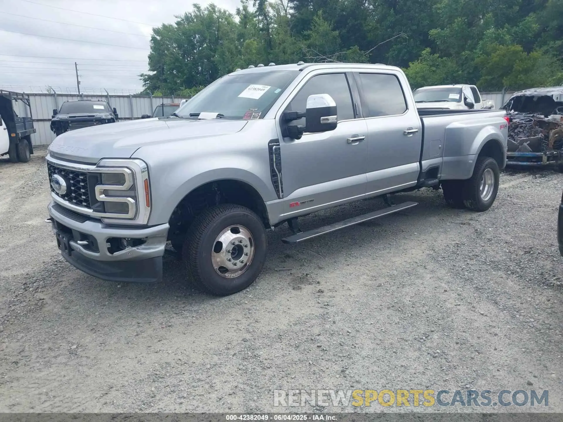 2 Photograph of a damaged car 1FT8W3DM8REE07838 FORD F-350 2024