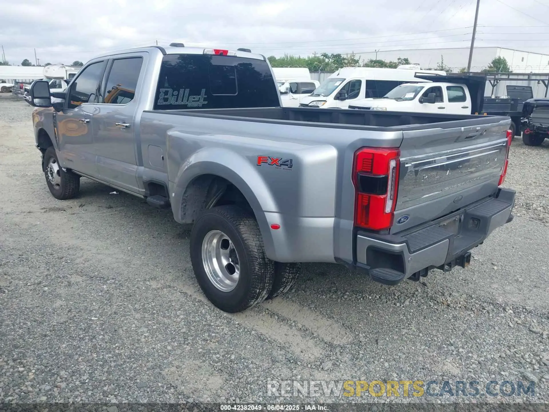 3 Photograph of a damaged car 1FT8W3DM8REE07838 FORD F-350 2024